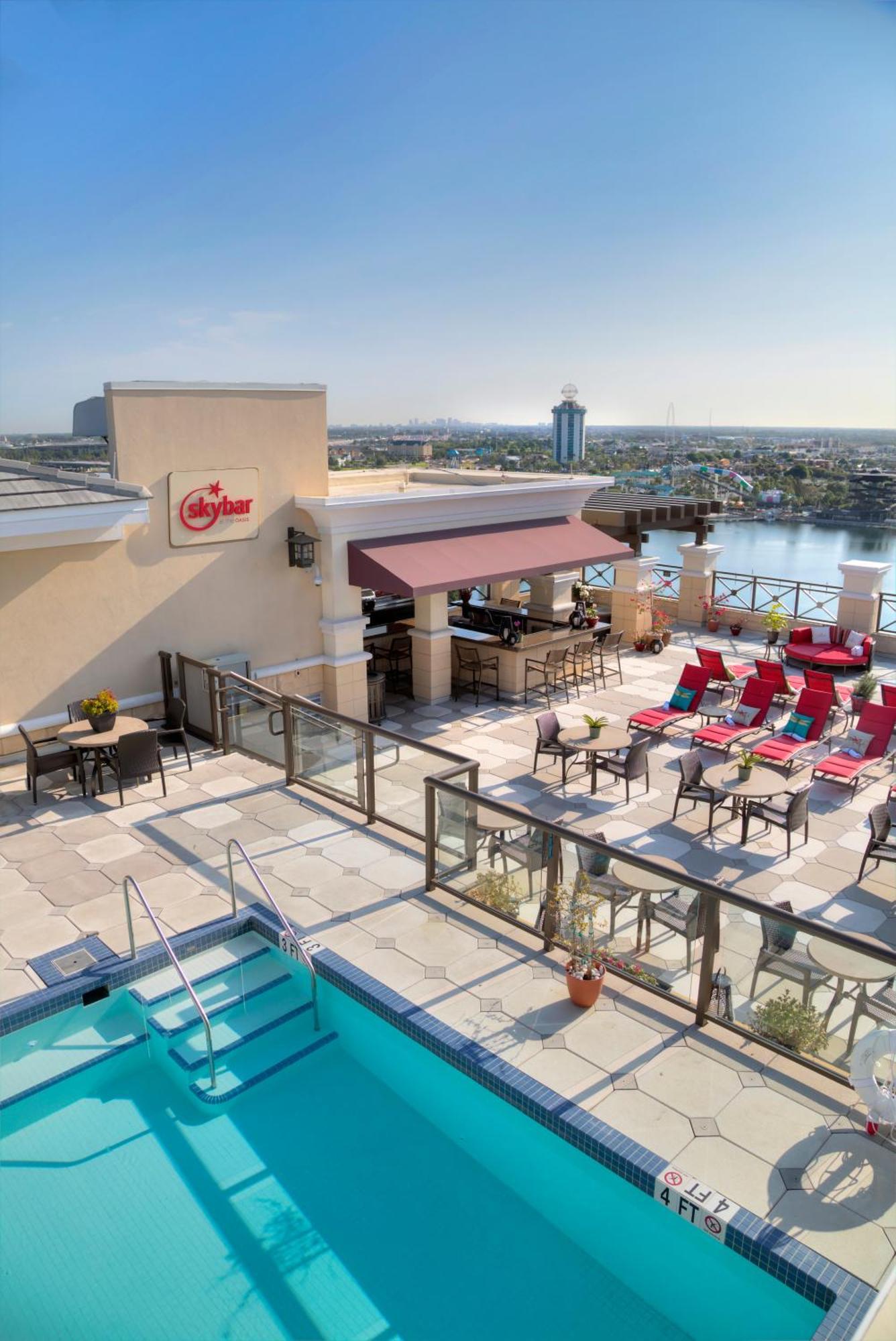 Club Level One-Bedroom Suite Two Queen Beds City View No Resort Fee