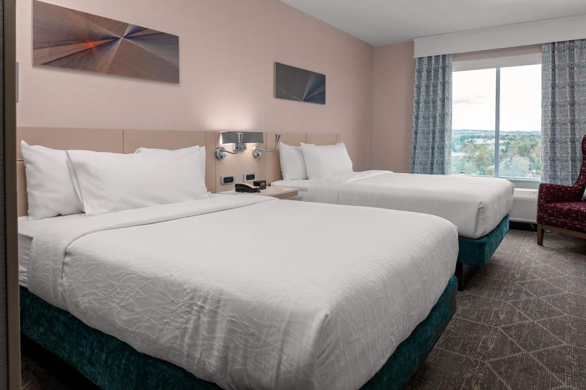 Queen Room Two Queen Beds