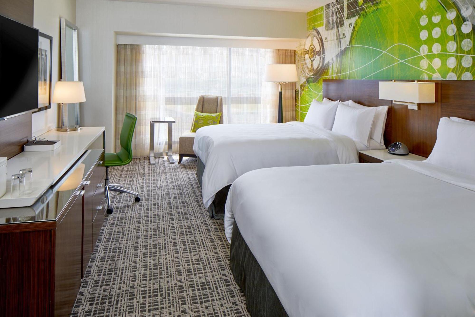 Queen Room Two Queen Beds Club Level