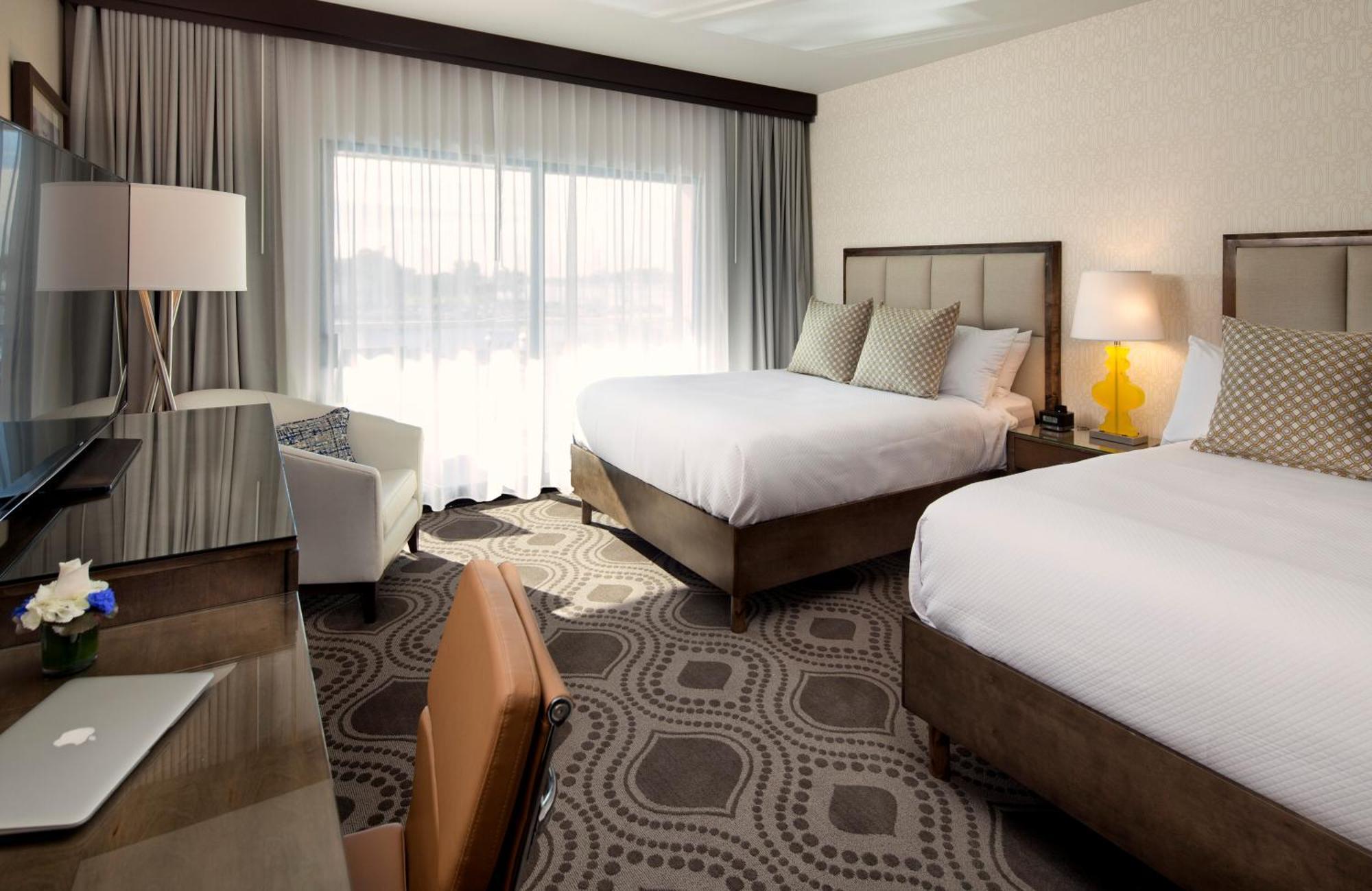 Queen Room Two Queen Beds Marina View