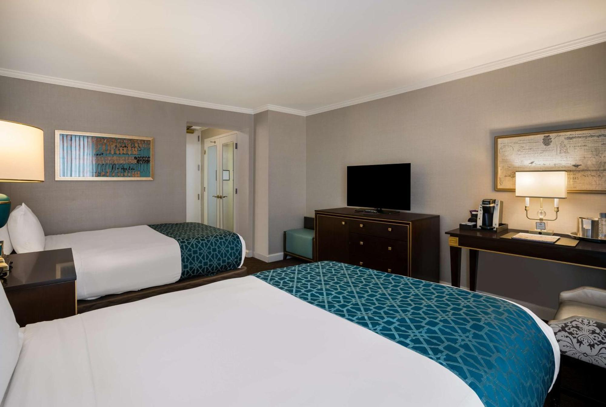 Two Queens Interior Furnished Balcony Hearing Accessible
