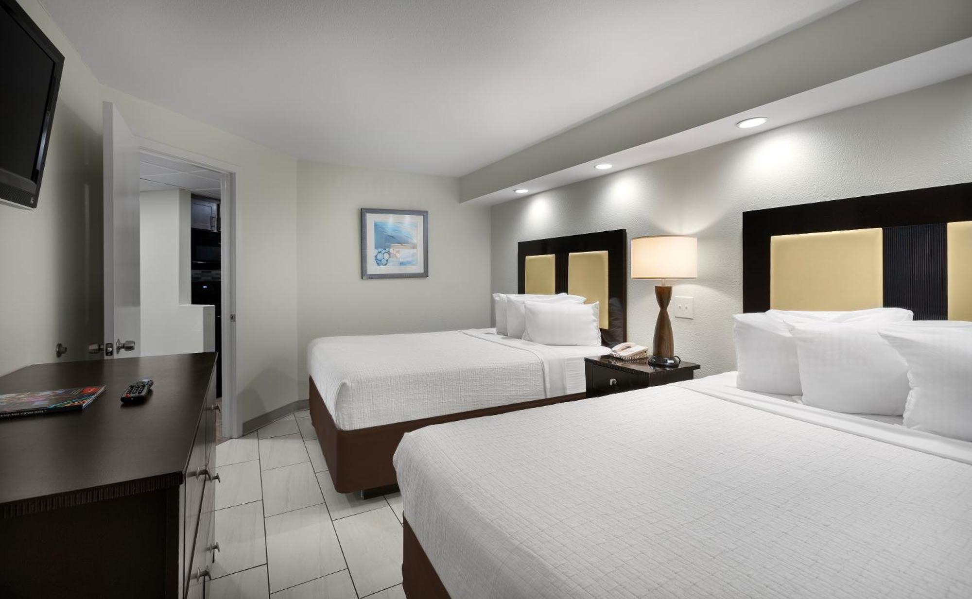 Double Suite Partial Ocean View