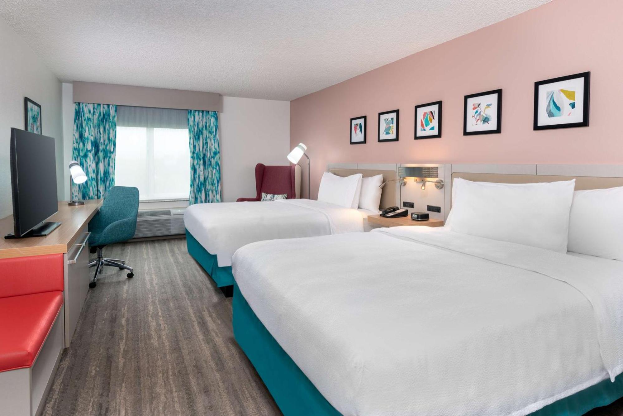 Queen Room Two Queen Beds
