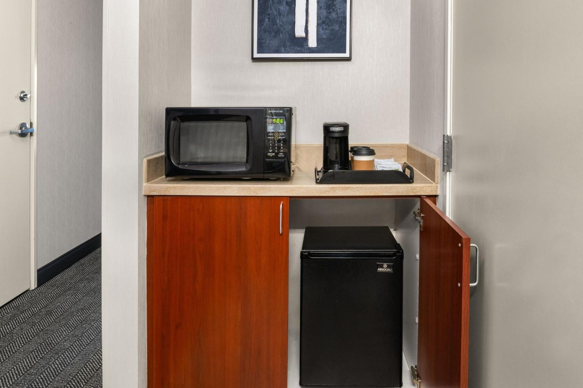 King Room Roll Shower Mobility Accessible
