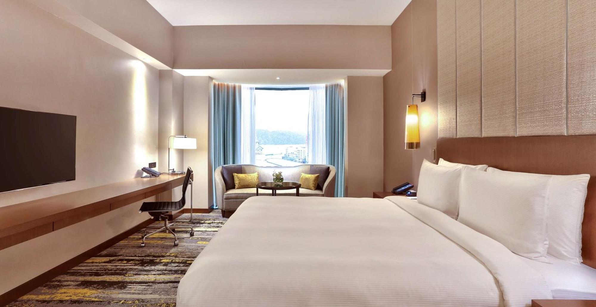 King Guest Room