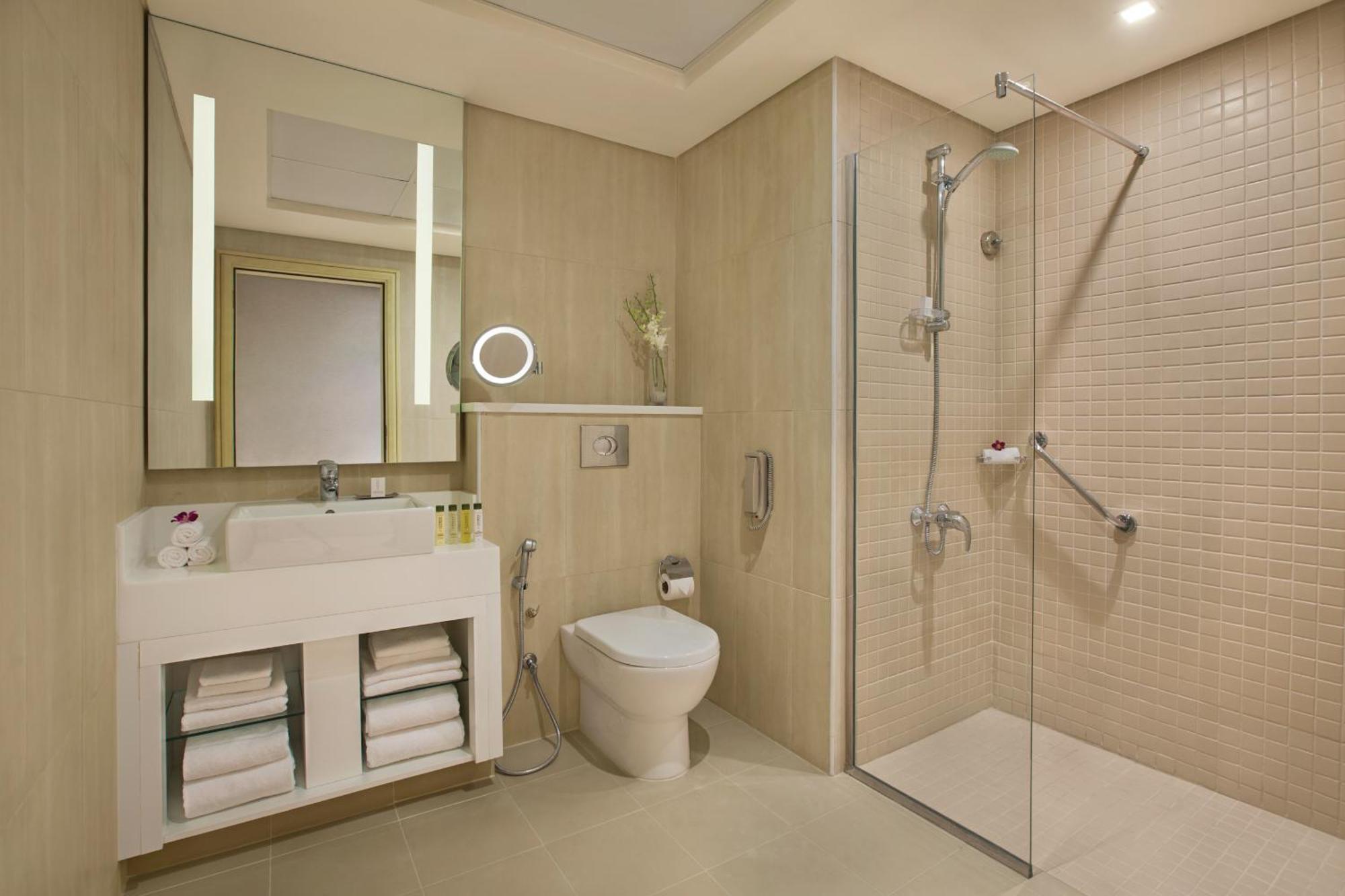 Apartament typu suite z 2 sypialniami, kuchnią i widokiem na miasto