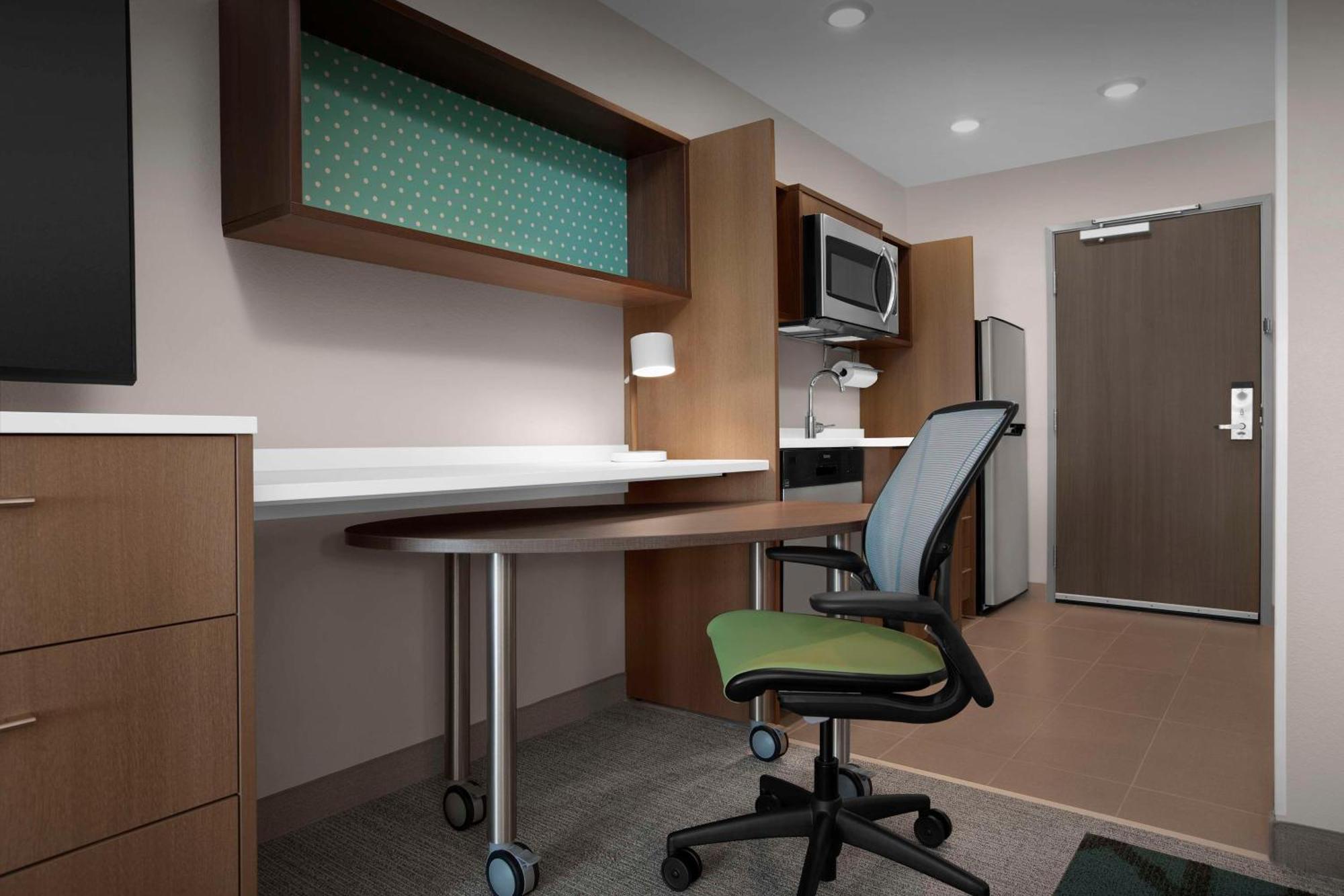 Studio Suite Two Queen Beds