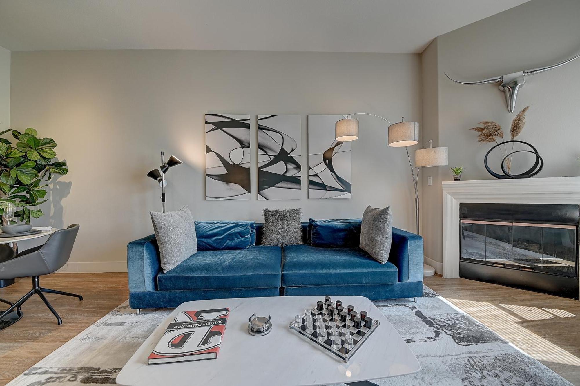 Deluxe One-Bedroom Apartment Garden View