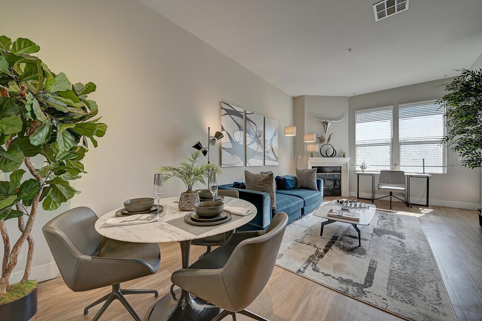 Deluxe One-Bedroom Apartment Garden View