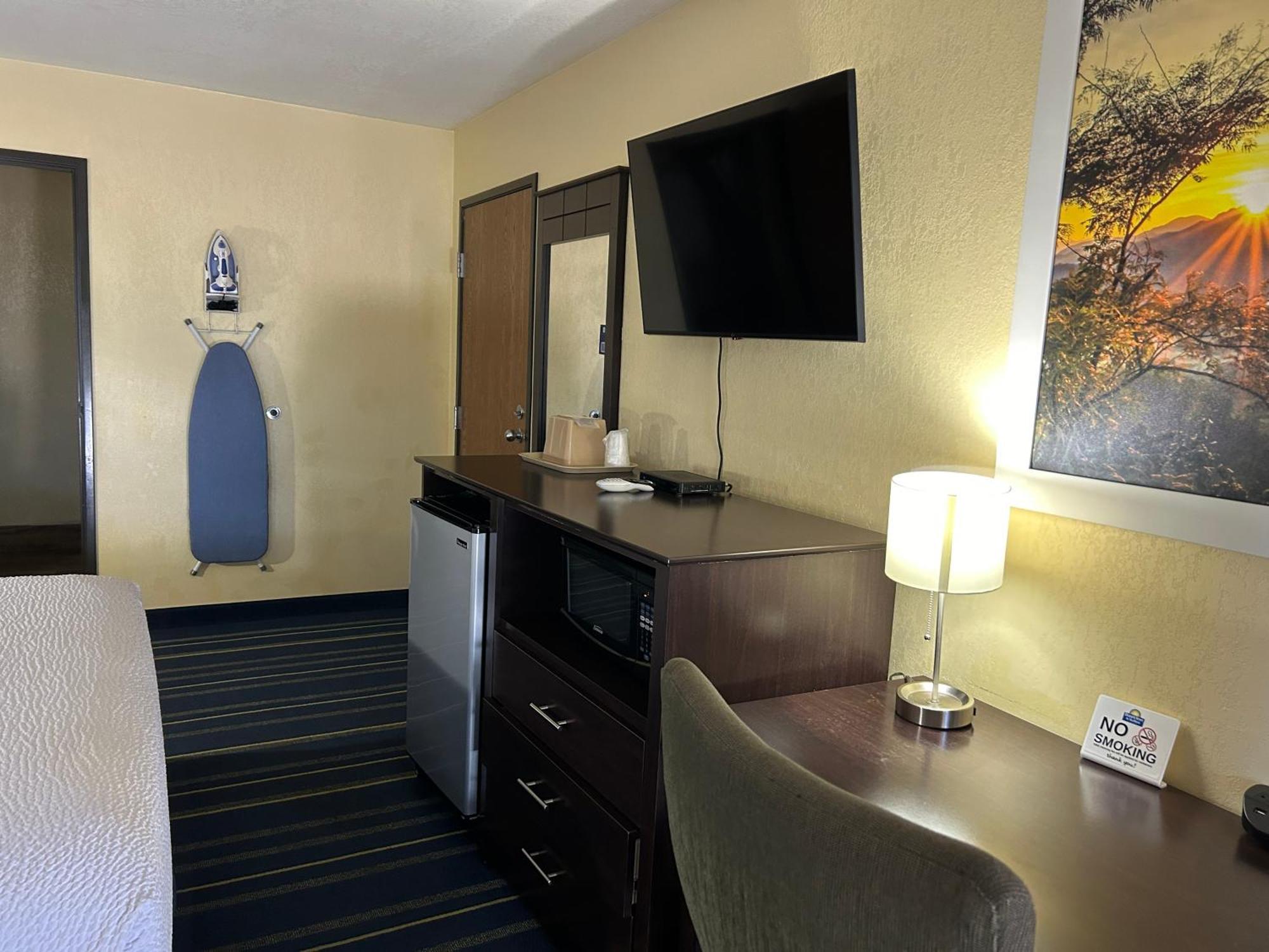 King Room Disability Access or Non-Smoking