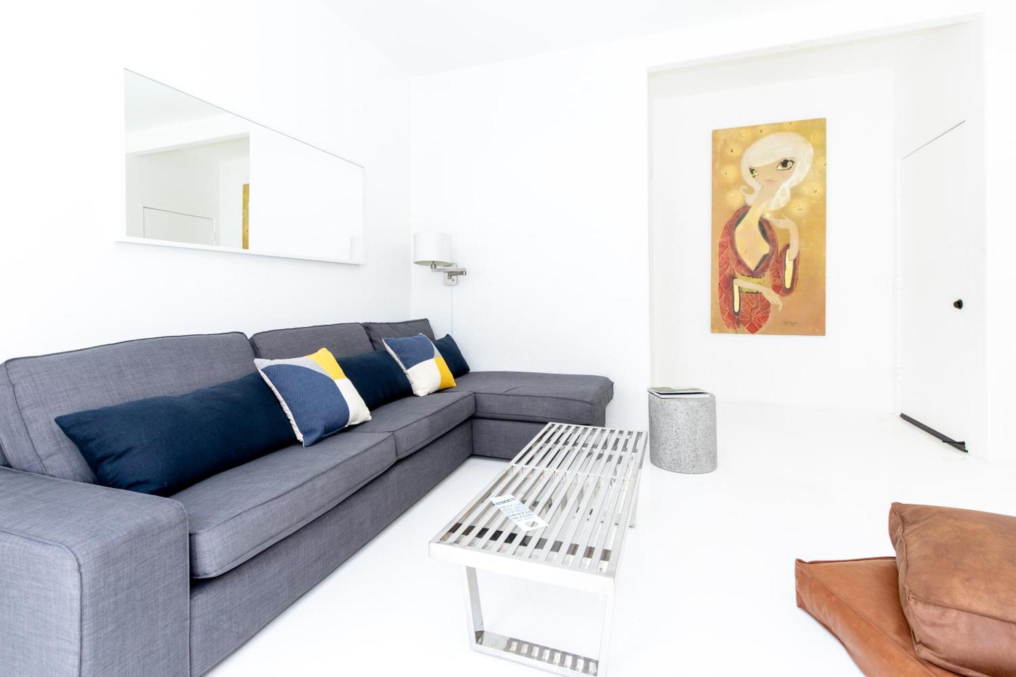 One Bedroom King Suite