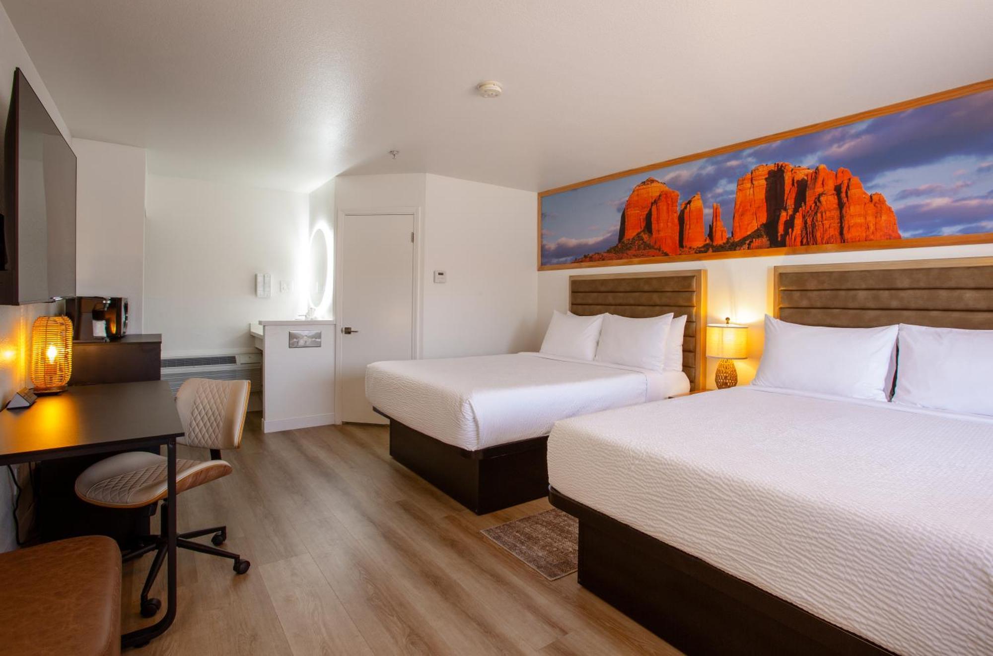 Queen Room Two Queen Beds Non-Smoking