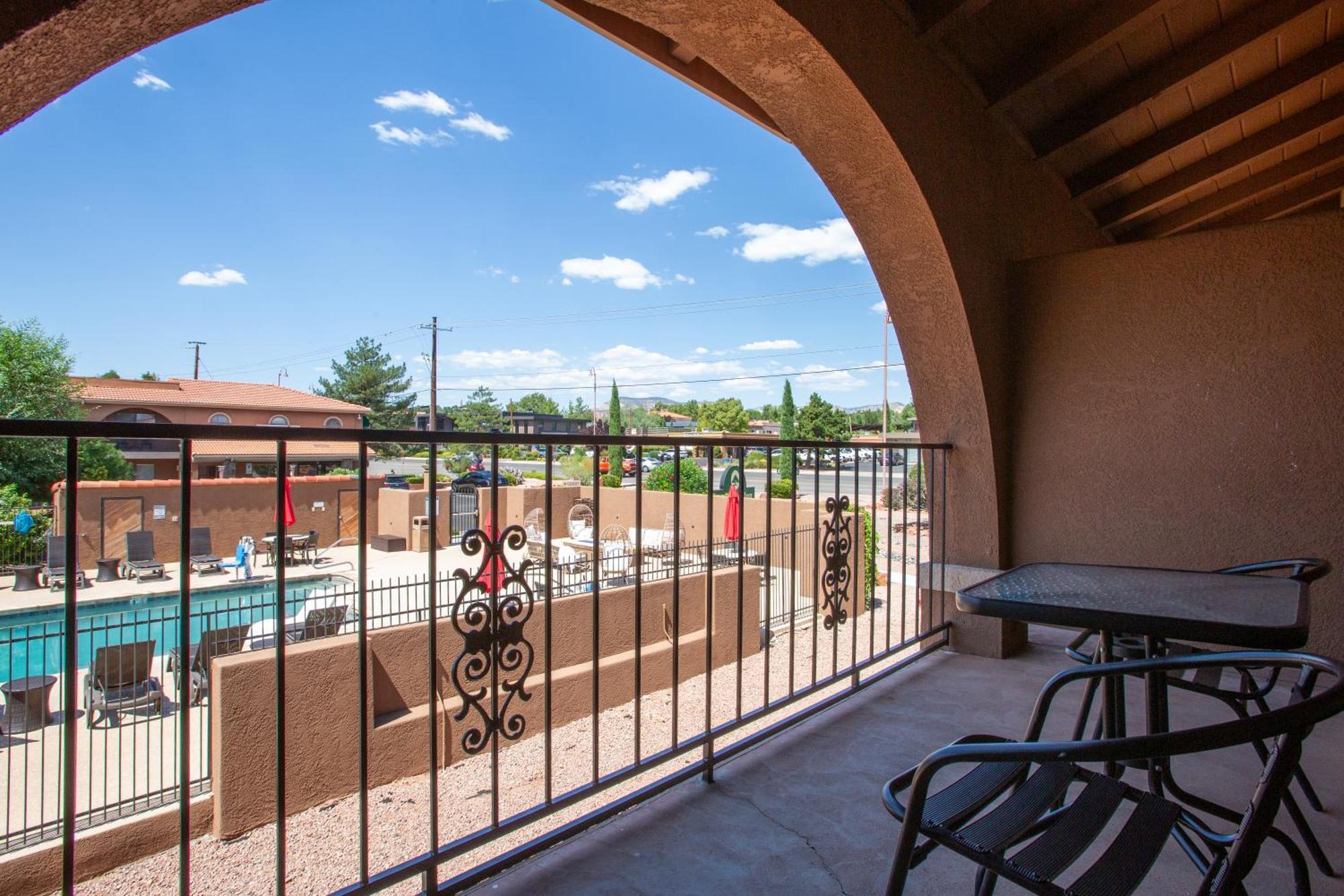 King Room Pool View