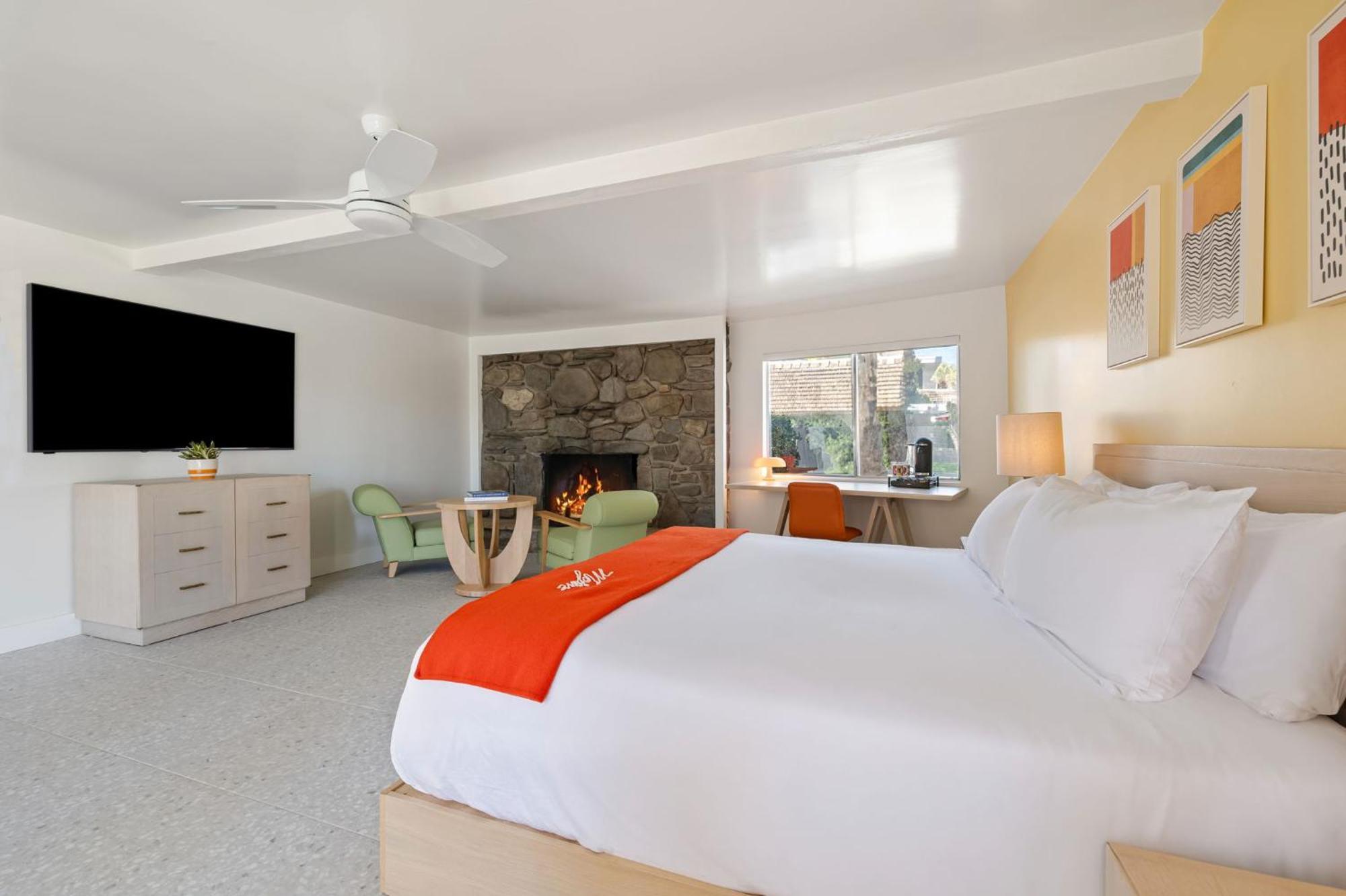 Superior King Suite