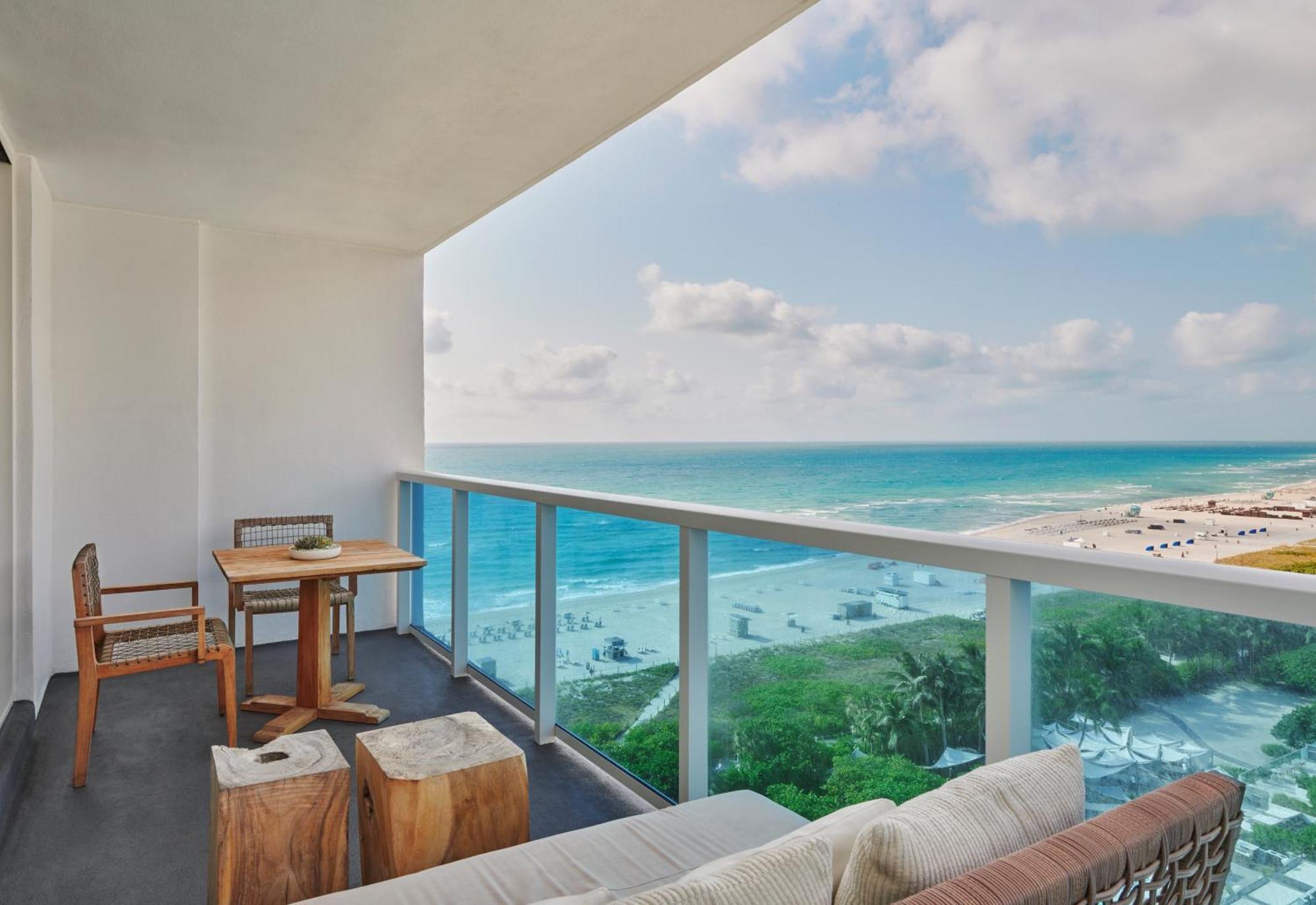 King Suite Ocean View