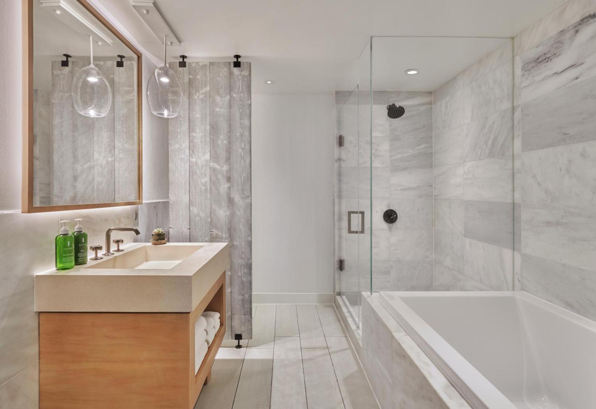 One-Bedroom King Suite Balcony Ocean View