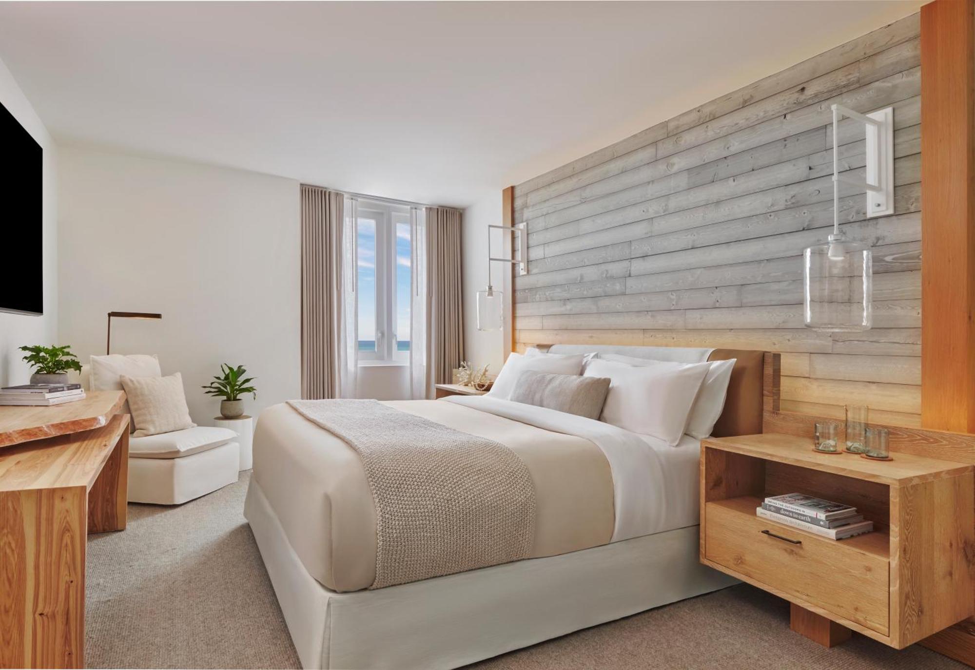 One-Bedroom King Suite Balcony Ocean View