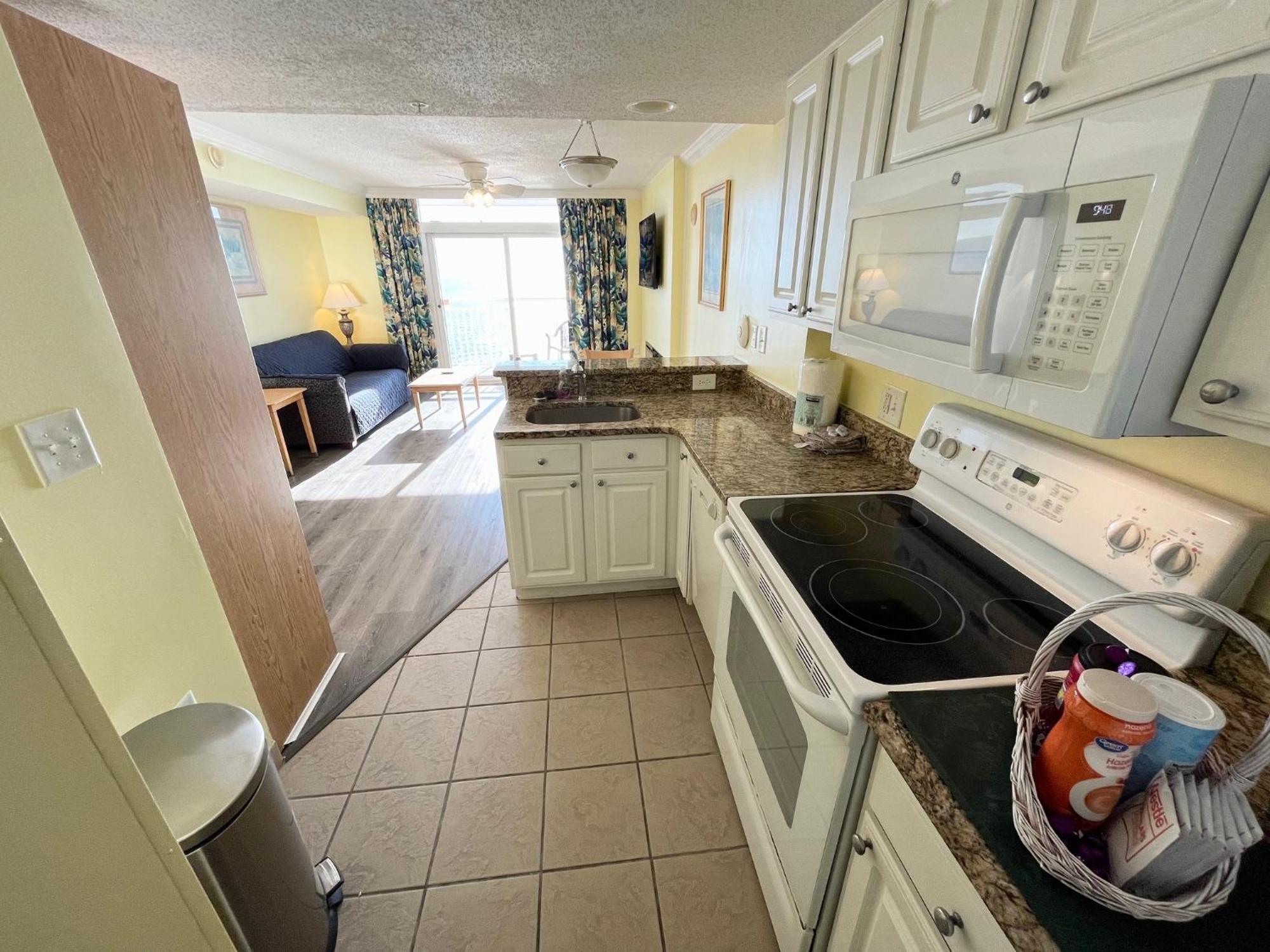 Deluxe One-Bedroom Apartment Ocean View
