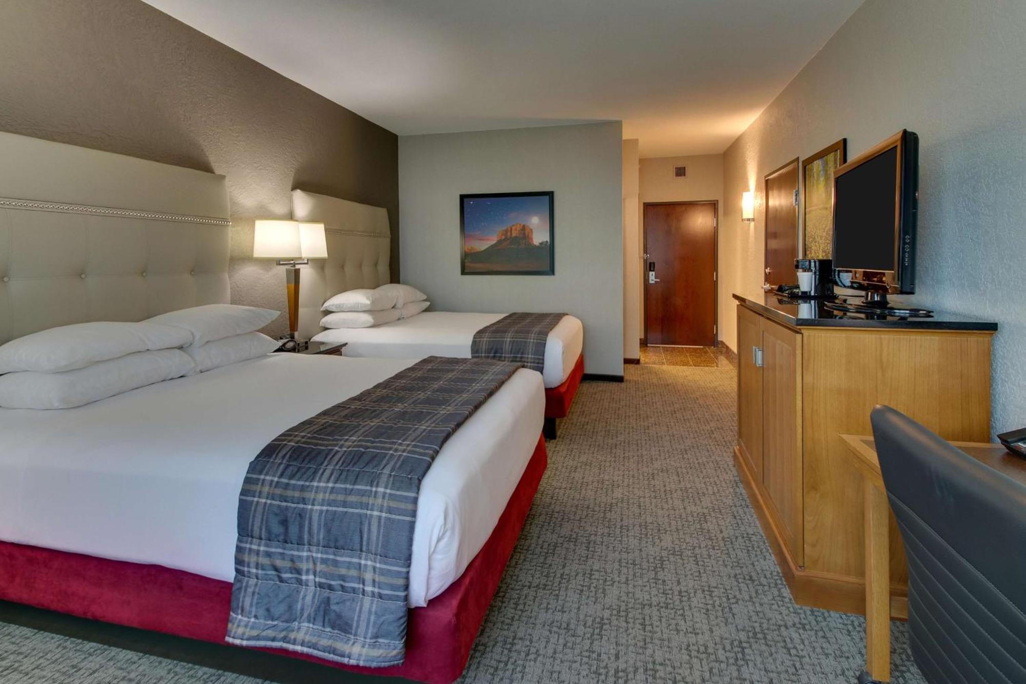 Deluxe Queen Room Two Queen Beds