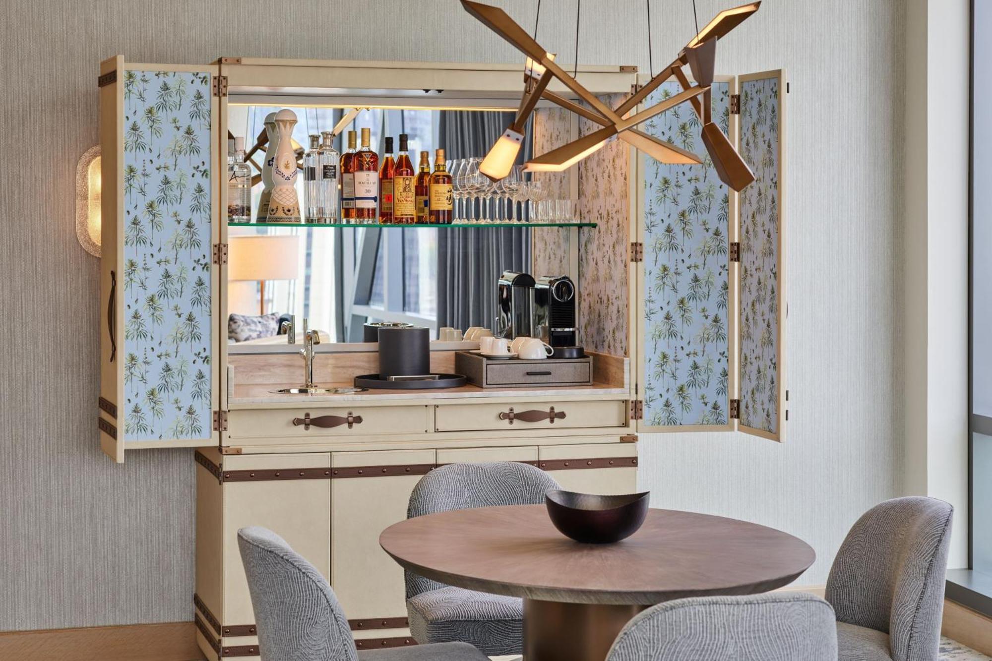 One-Bedroom Executive King Suite