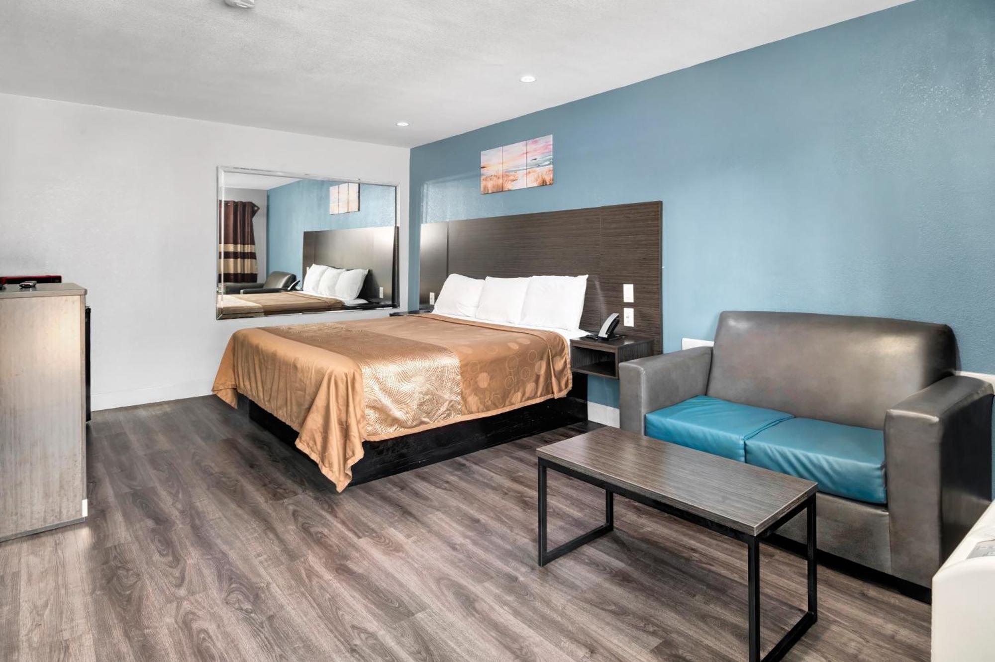 King Room