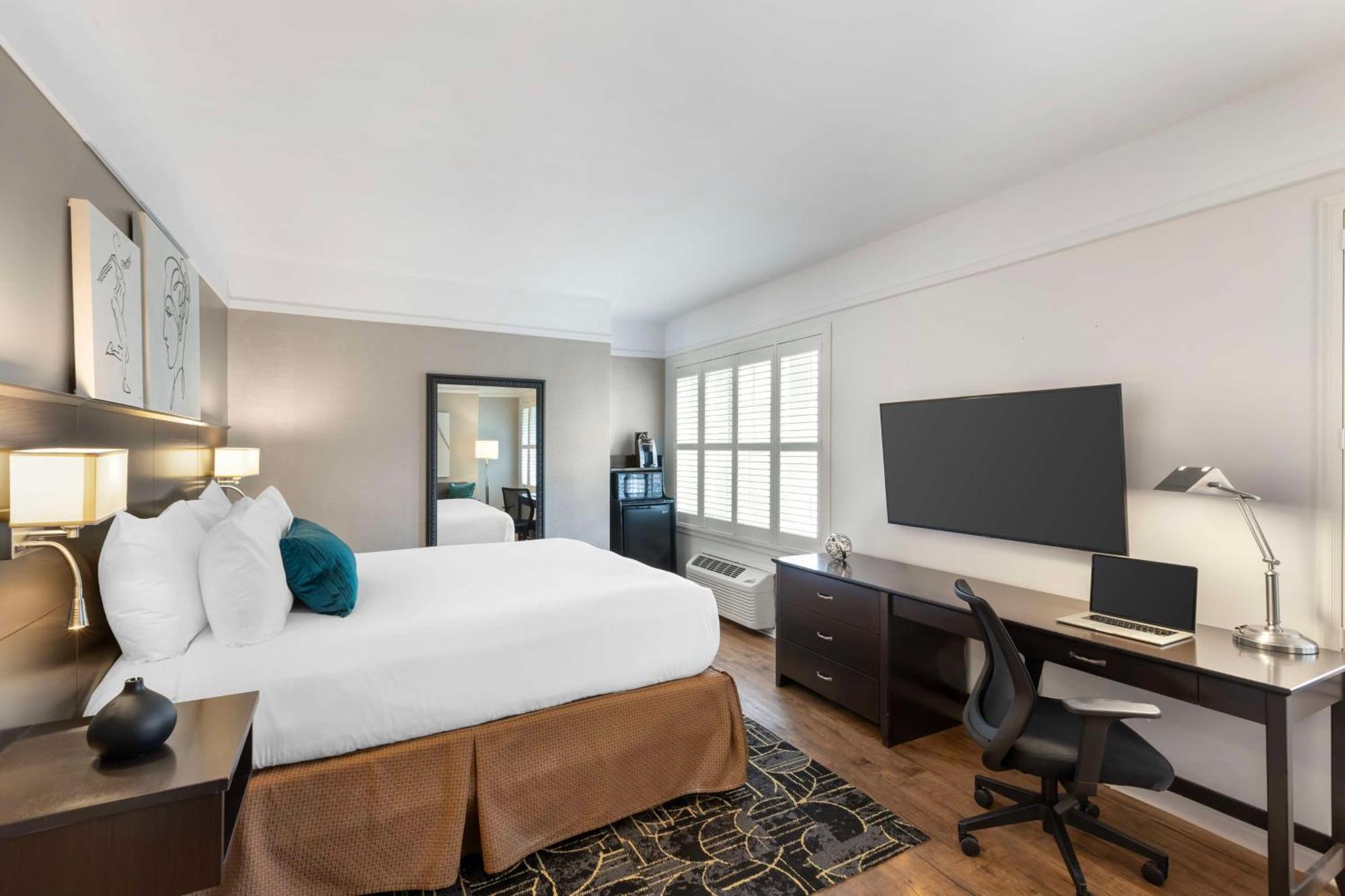 King Room Jacuzzi