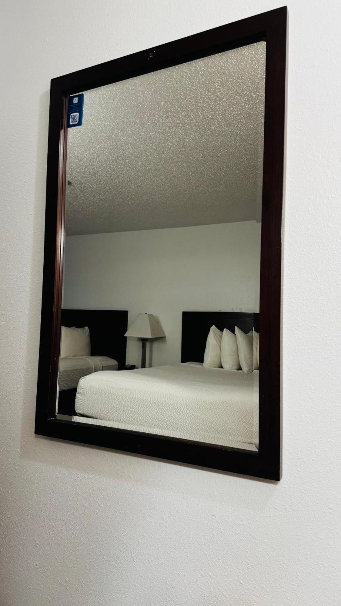 Queen Room Two Queen Beds Non-Smoking