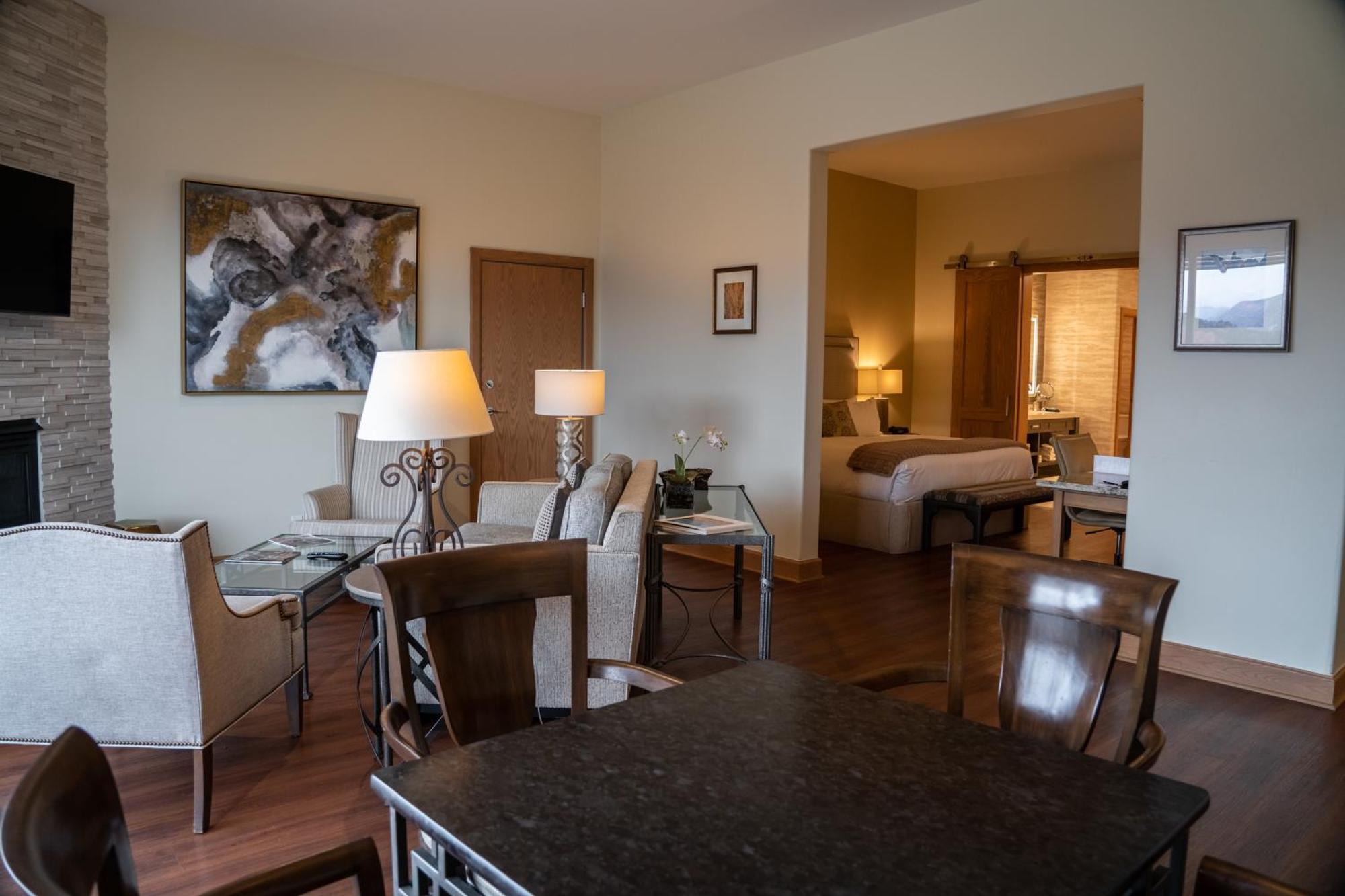 Premier Suite