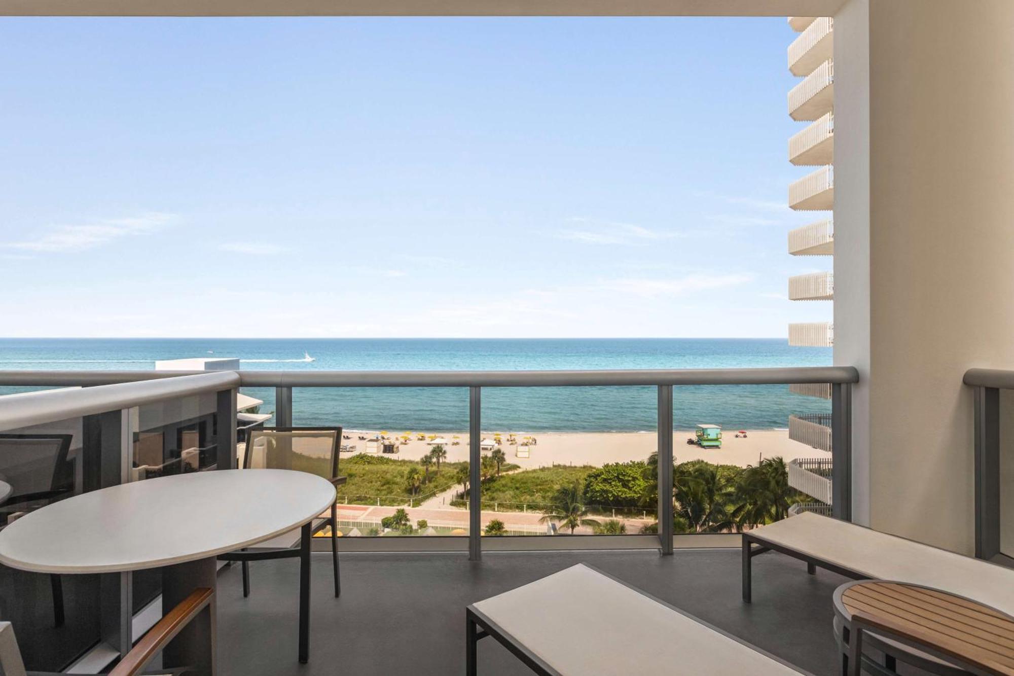 1 King Bed Junior Suite Oceanfront Balcony