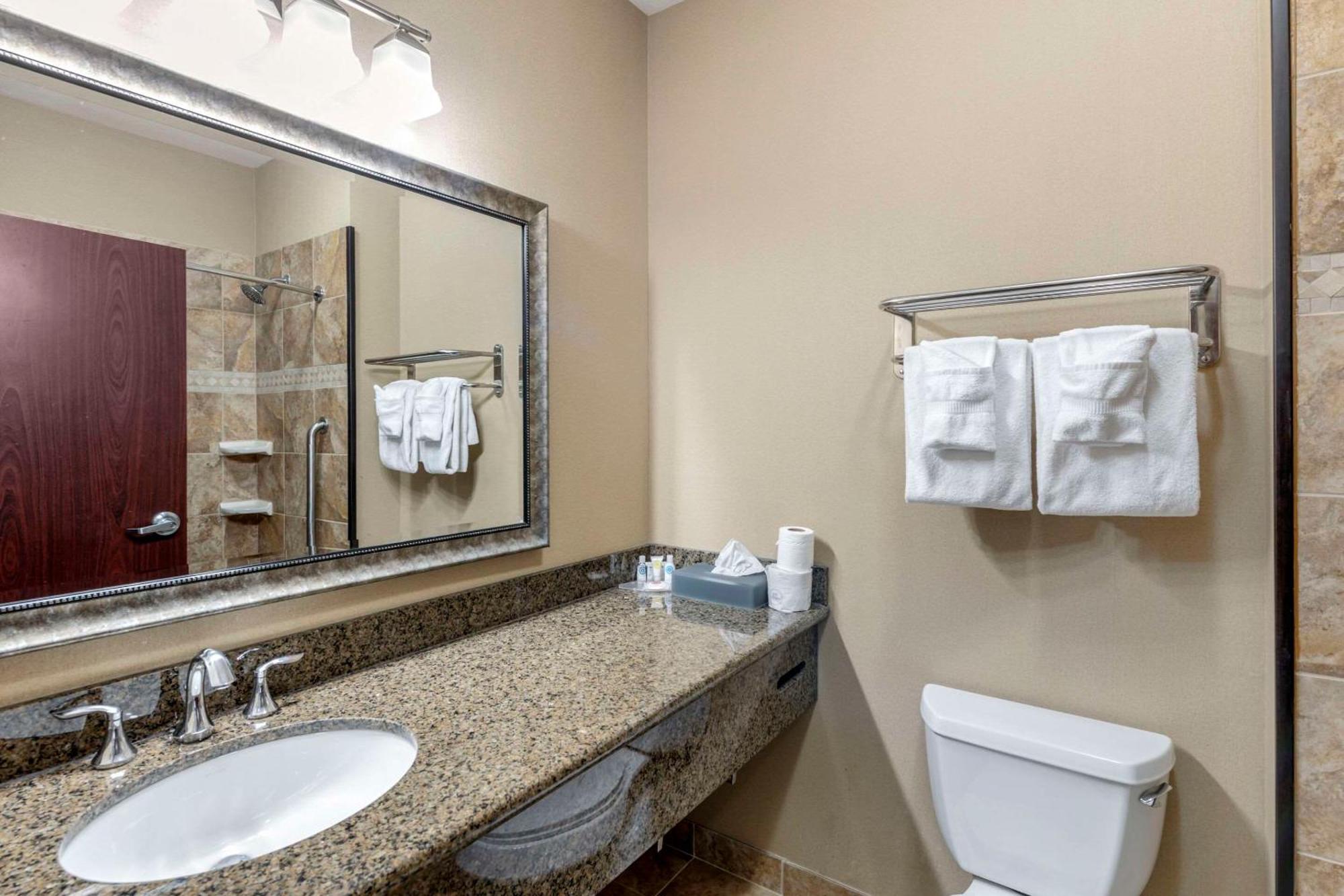 Standard King Room