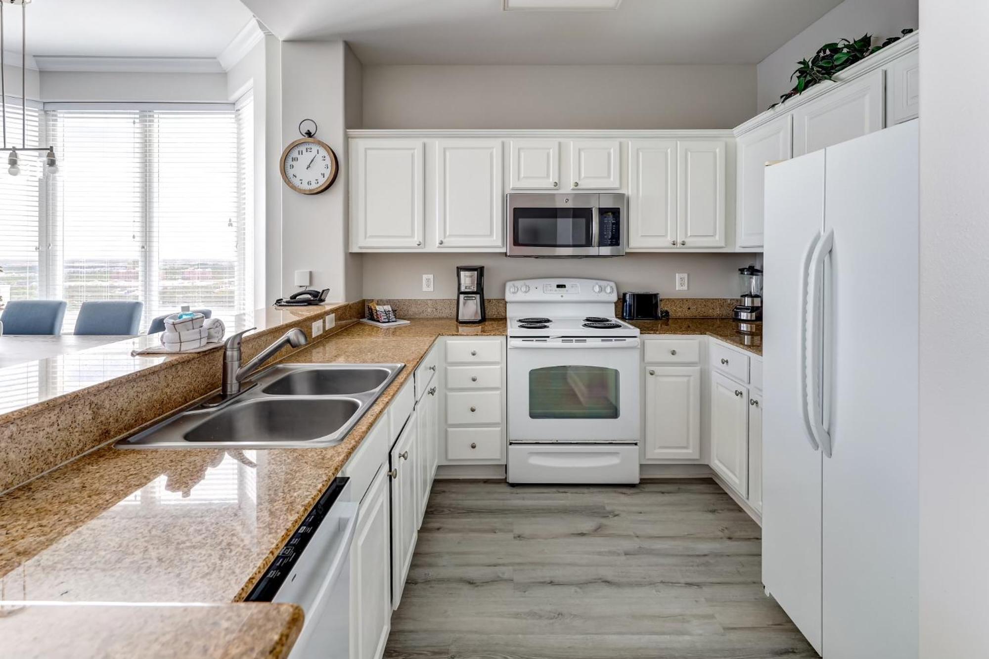 Two-Bedroom Apartment Water View