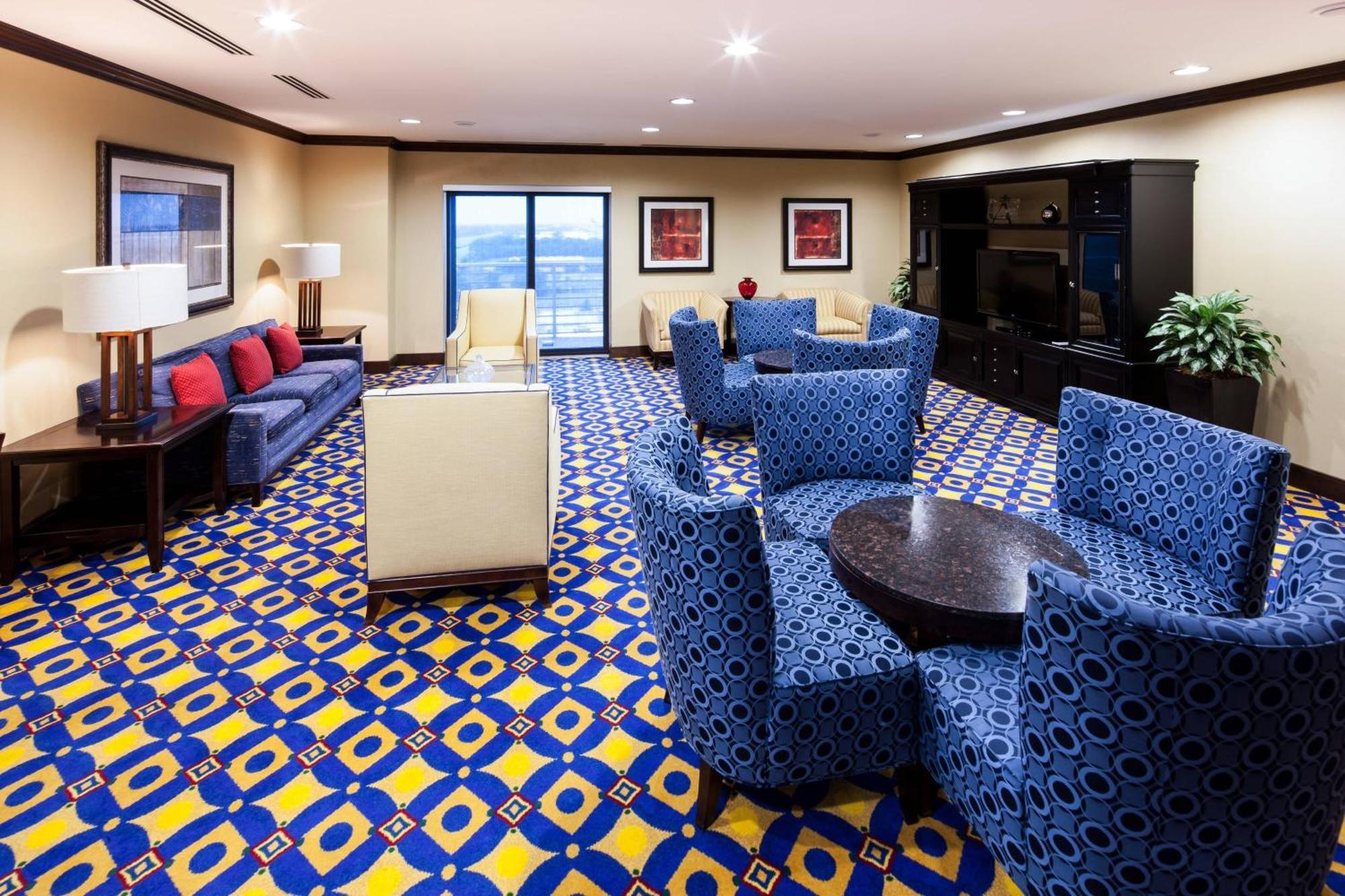 King or Queen Room Concierge Level