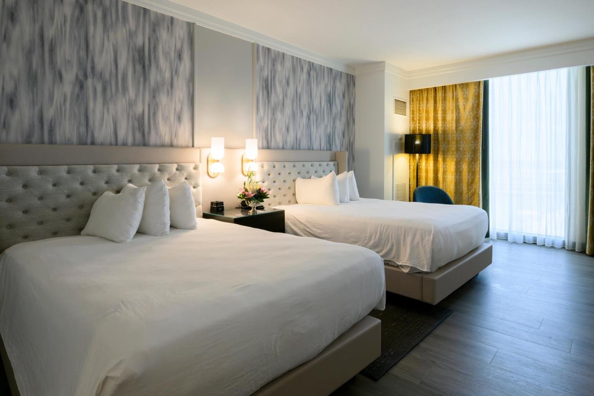 Premium Luxury Two Queen