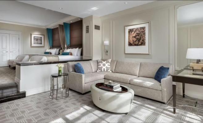 Prestige Luxury King Prestige Luxury King Suite