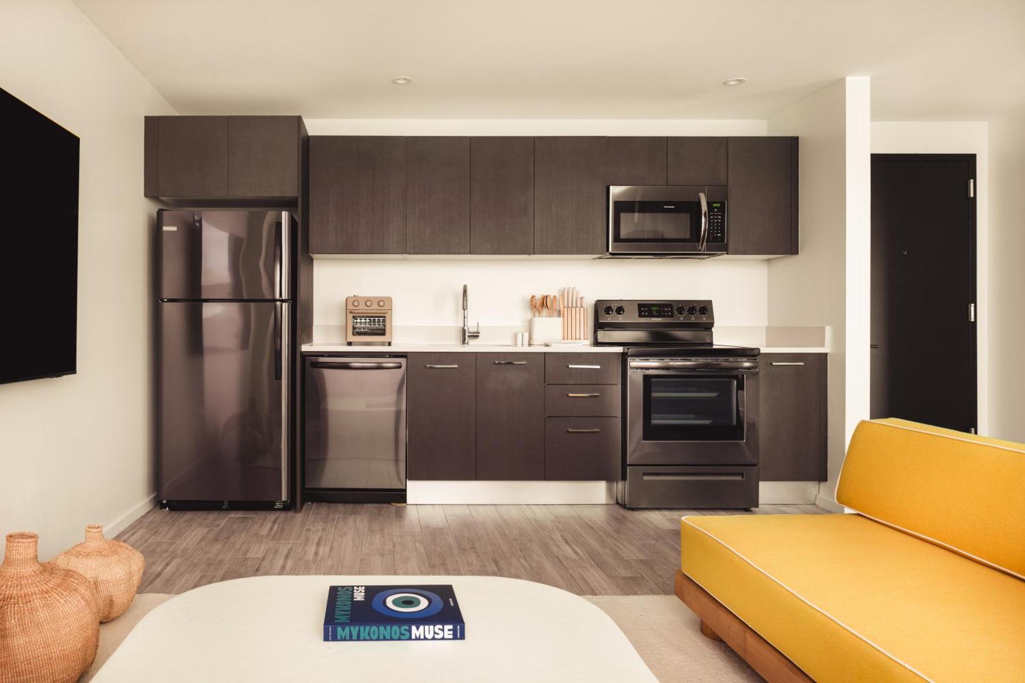 One-Bedroom Apartment