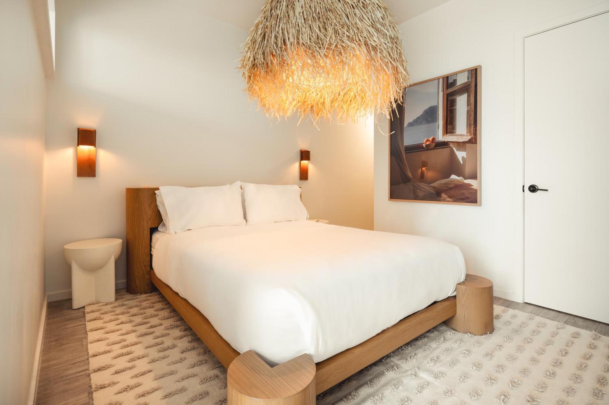 One-Bedroom Apartment River View