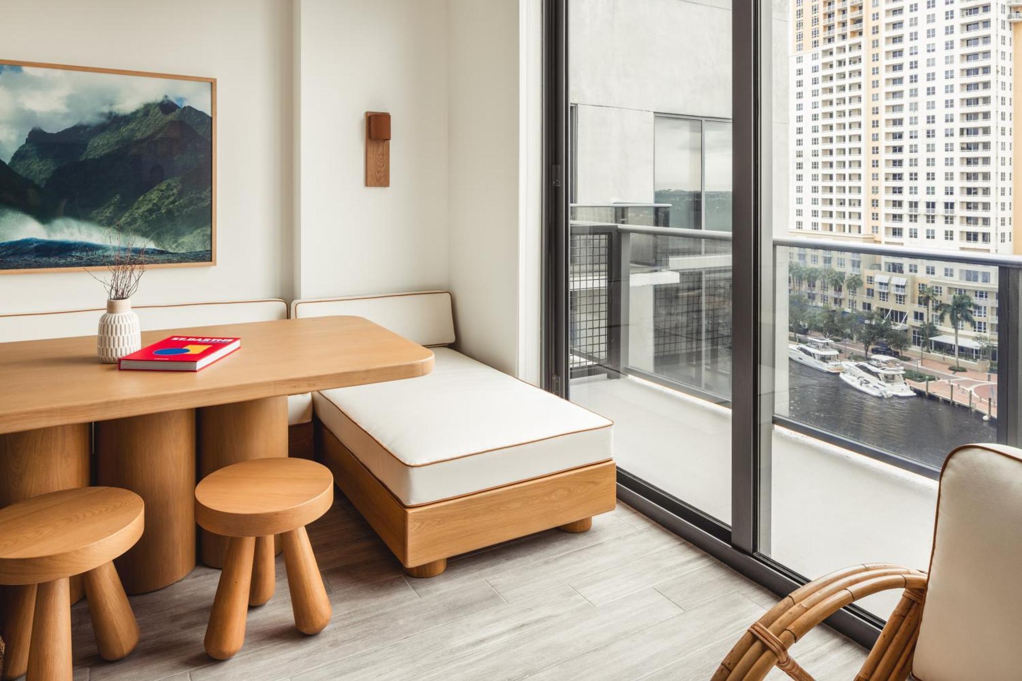 One-Bedroom Apartment River View