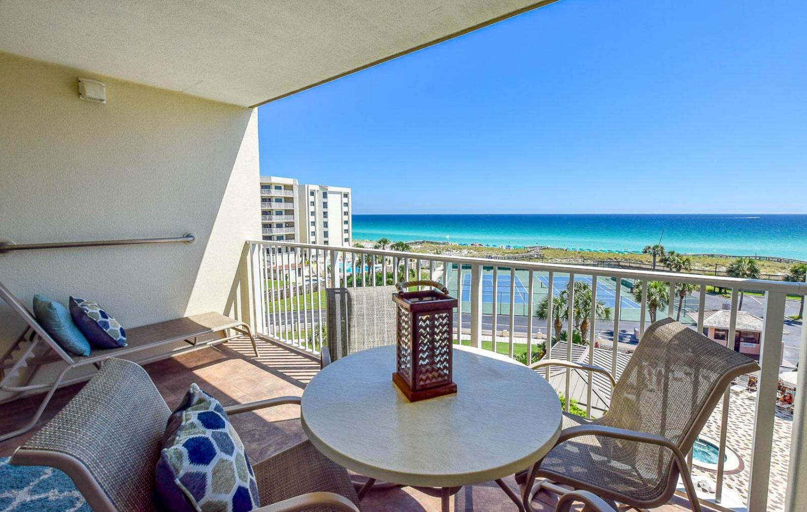Two-Bedroom Apartment Oceanfront