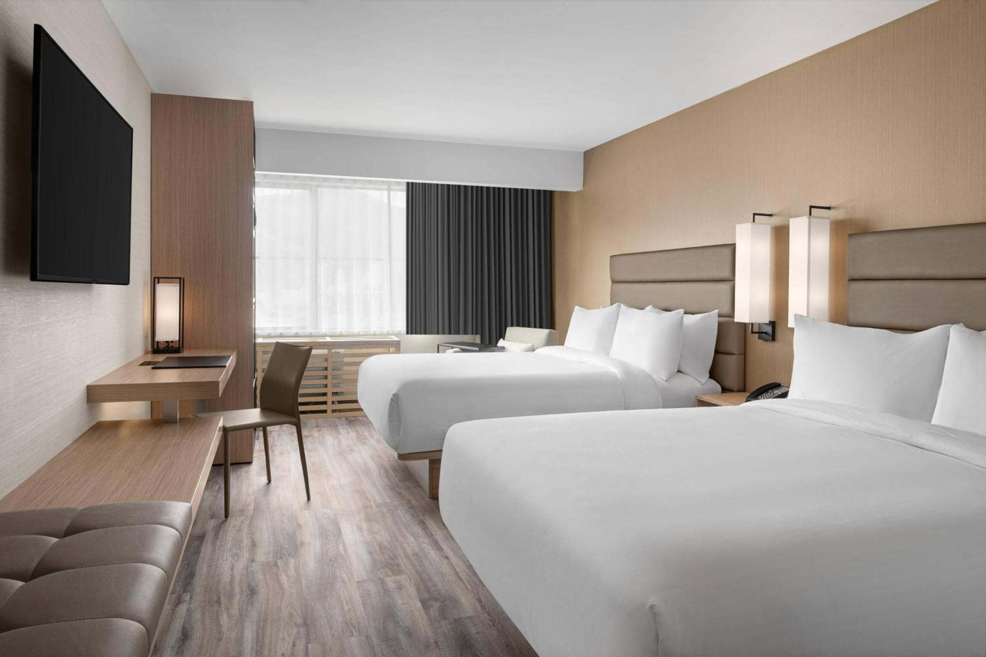 Queen Room Two Queen Beds Hearing Accessible