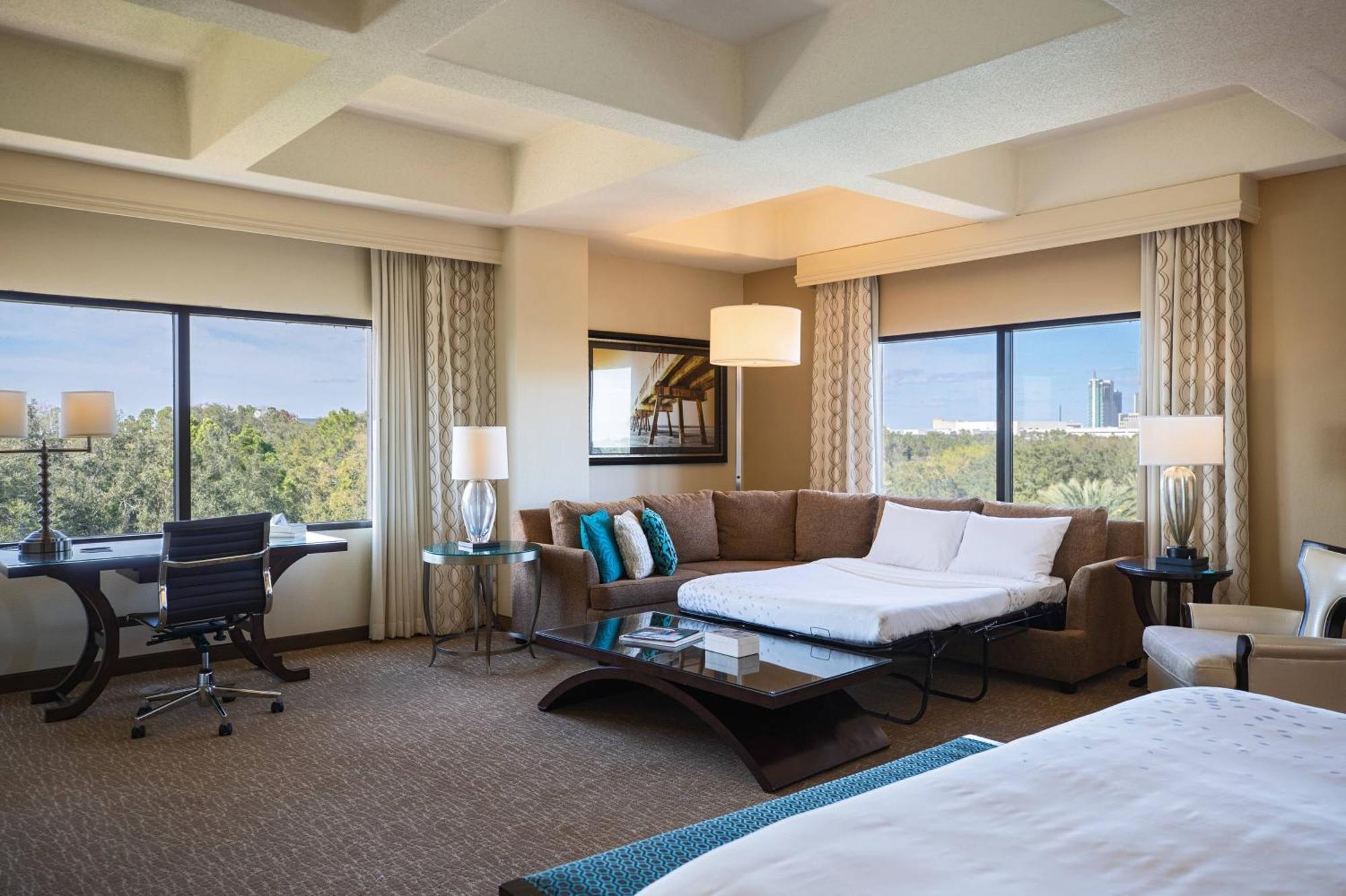 Corner Junior Suite King Bed
