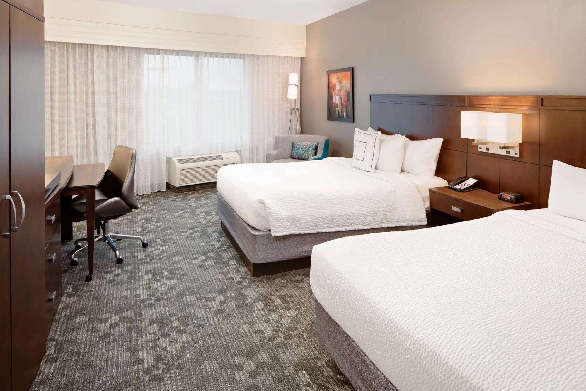 Queen Room Two Queen Beds