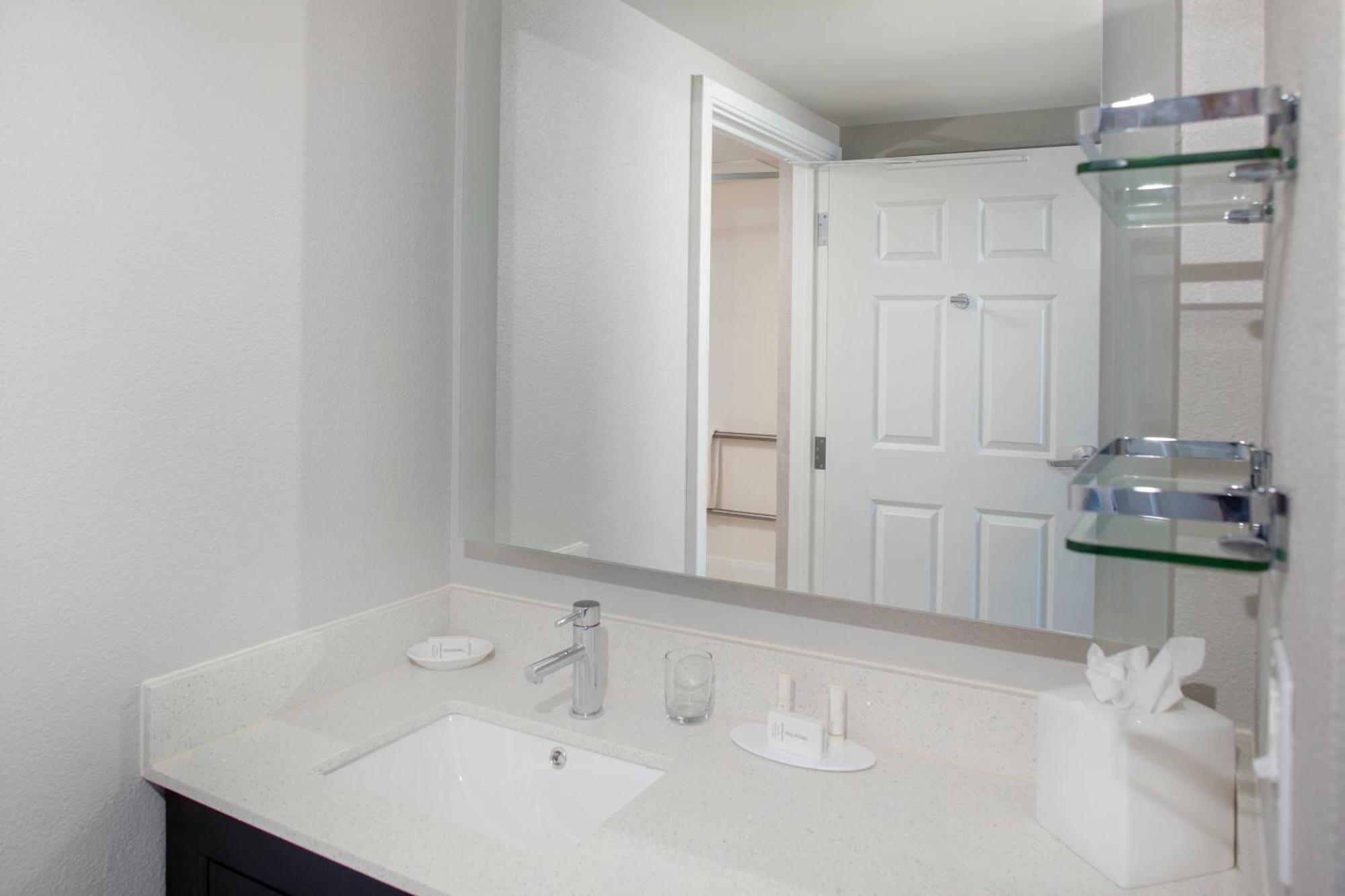 One-Bedroom Oceanfront Residential King Suite Sofa Bed Mobility Hearing Accessible Tub
