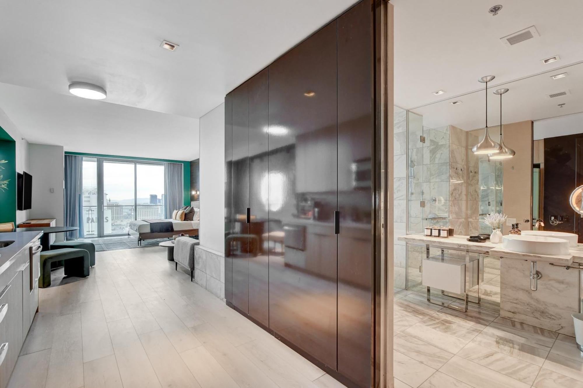 Junior Suite Balcony