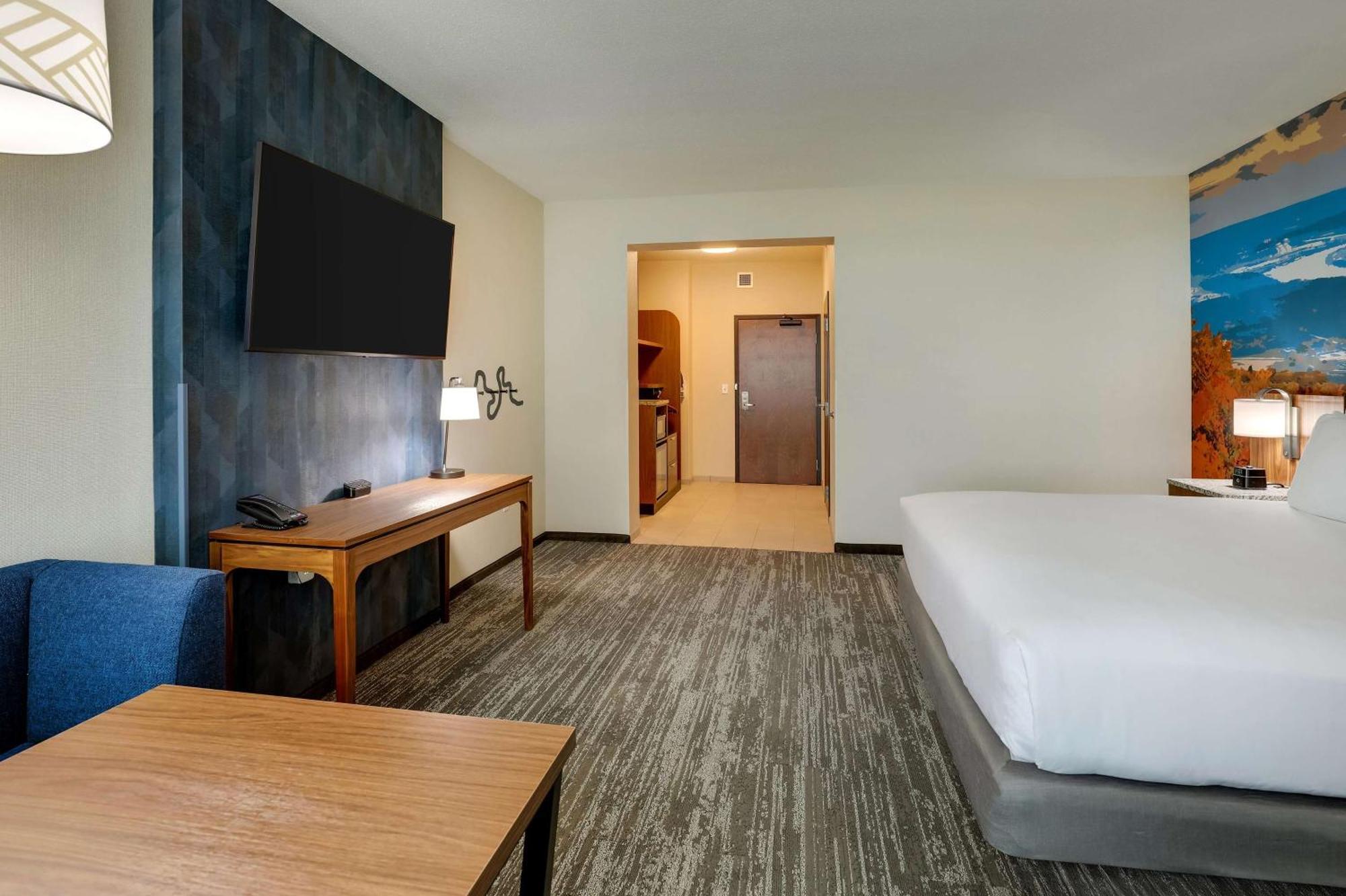 1 King Bed Accessible Roll Shower
