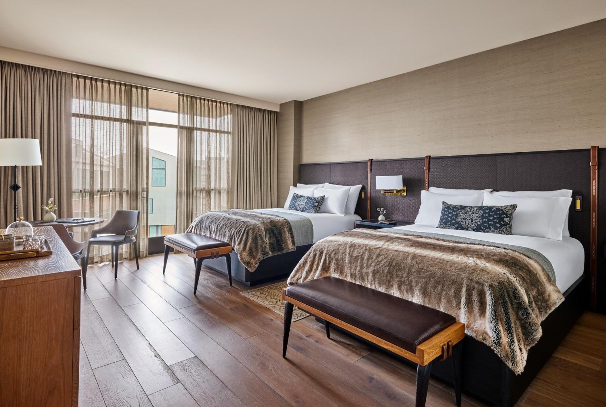 Queen Room Two Queen Beds