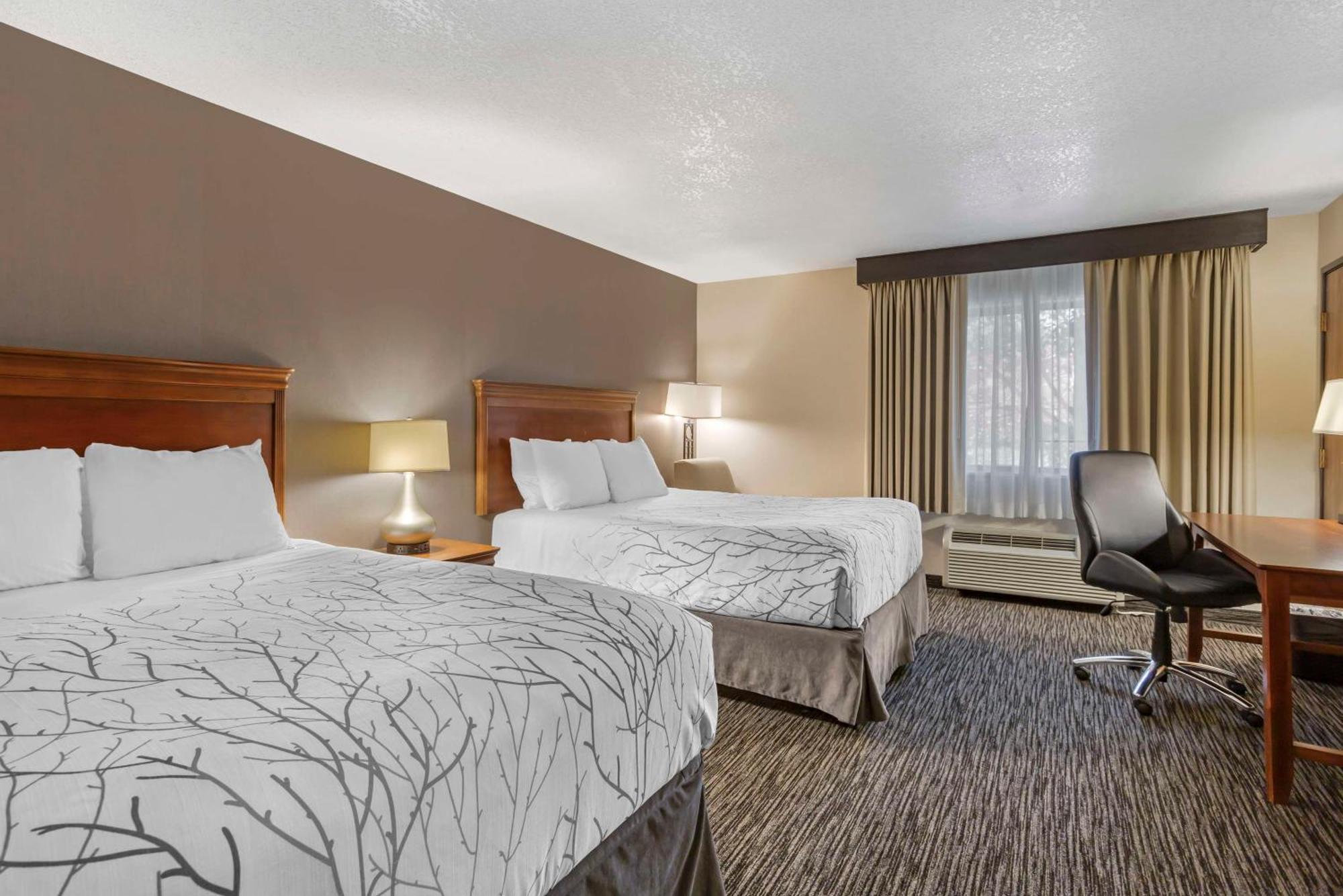 Queen Room Two Queen Beds