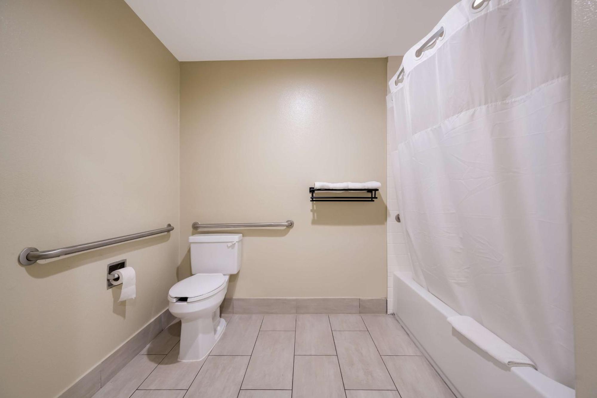 Queen Room Two Queen Beds Disability Access or Non-Smoking
