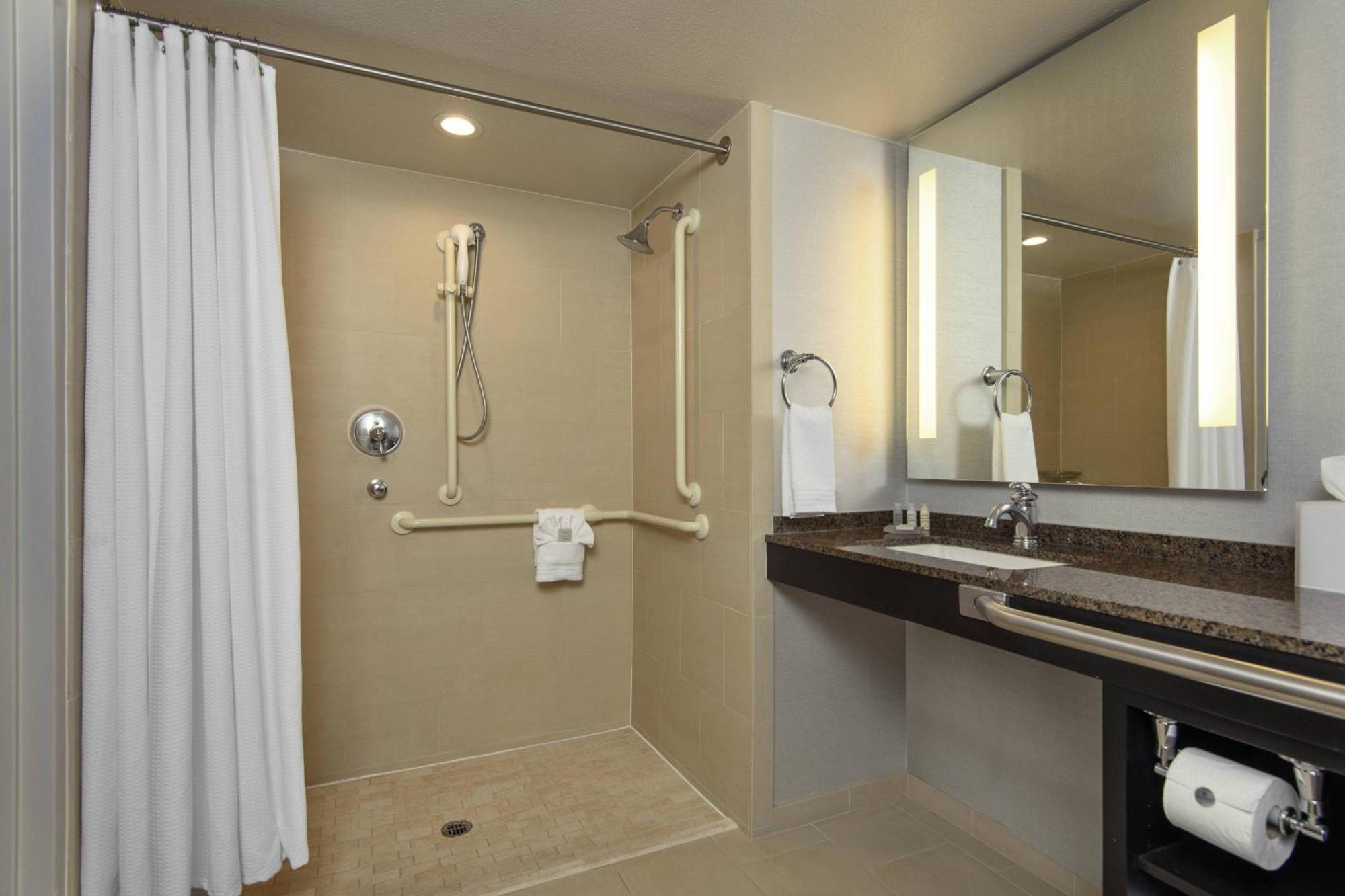 King Room No Resort Fees