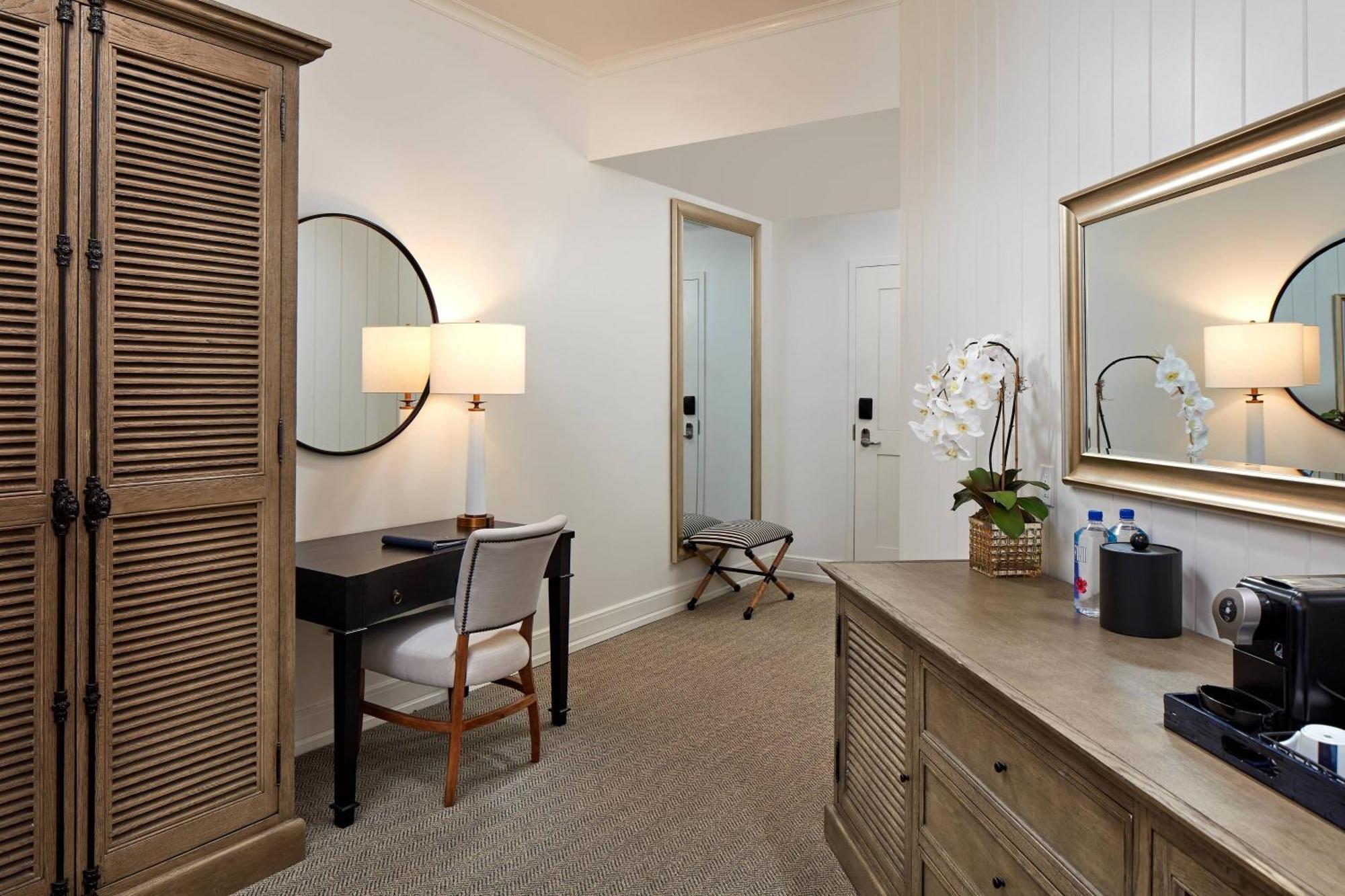 Classic Guest room 1 King