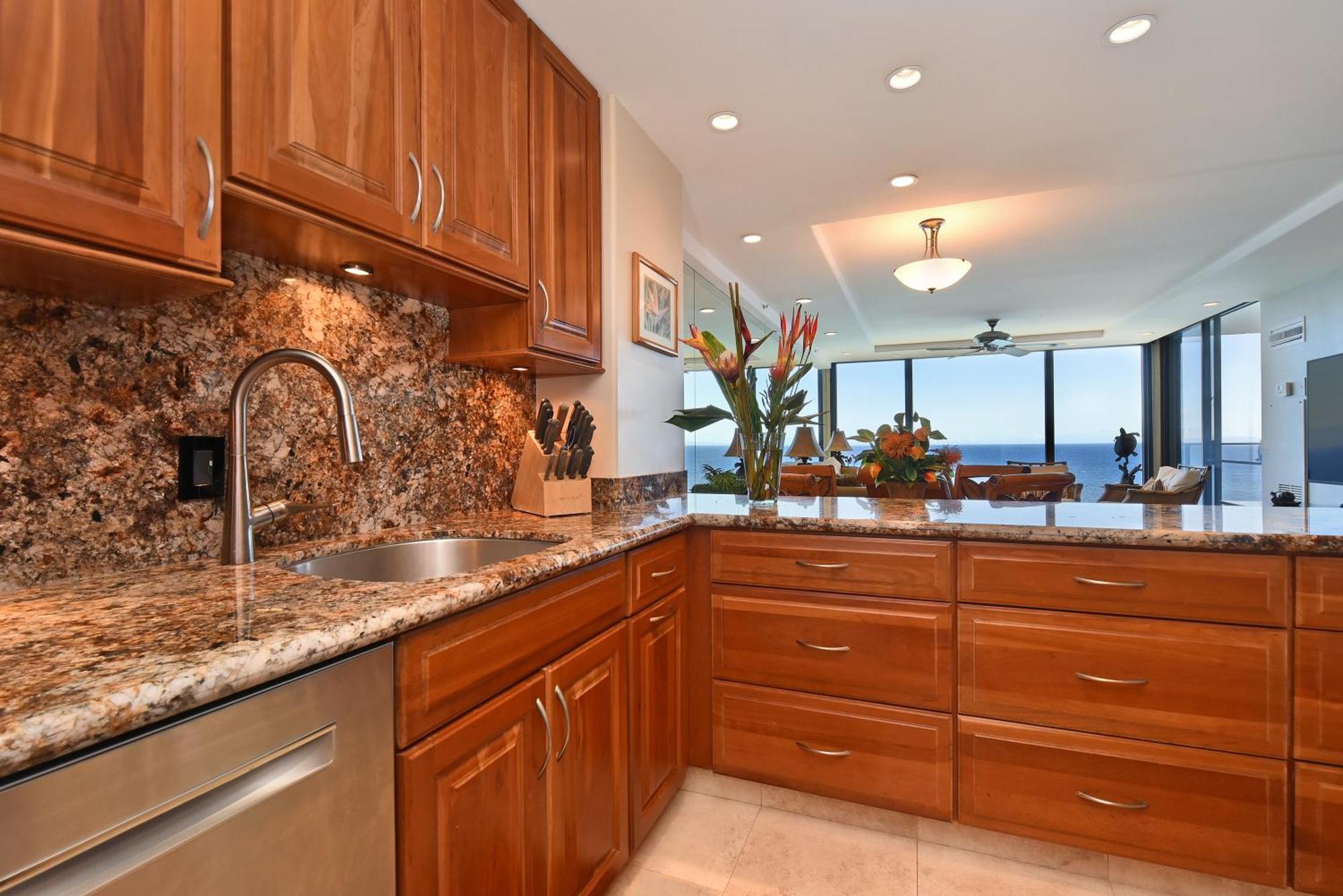 Deluxe One-Bedroom Apartment Ocean View